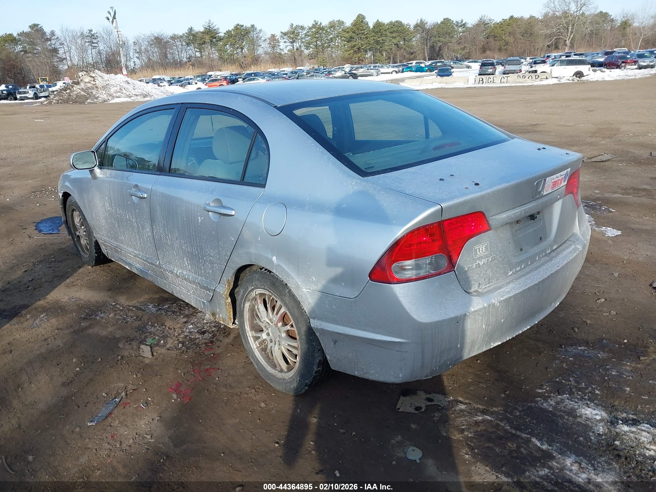 HONDA CIVIC image 3