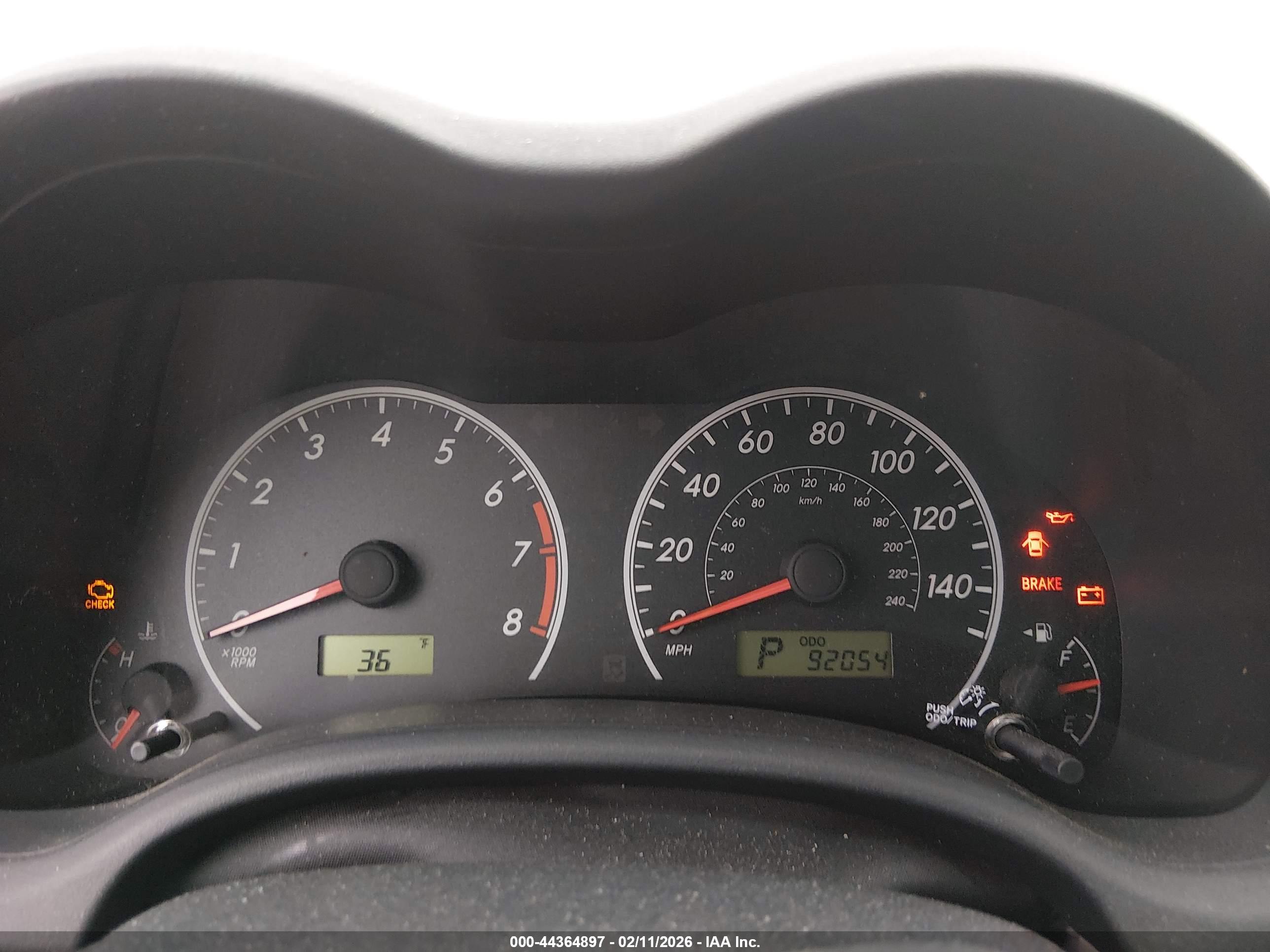 TOYOTA COROLLA image 7