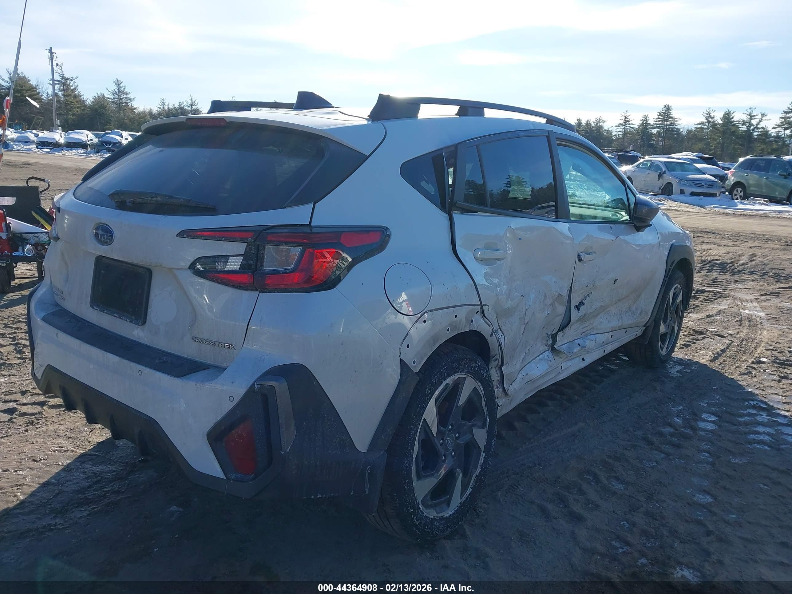 SUBARU CROSSTREK image 4