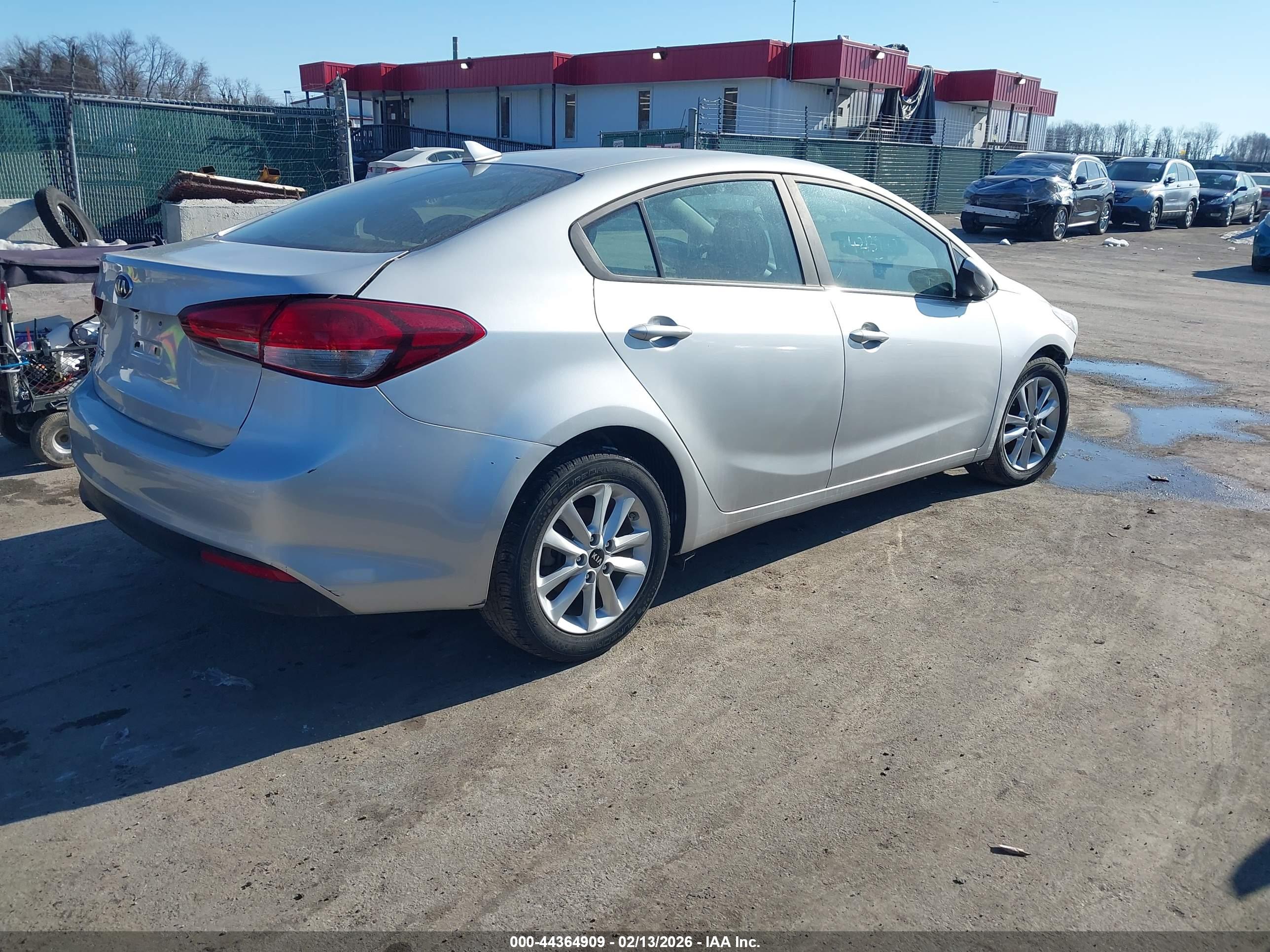 KIA FORTE image 4