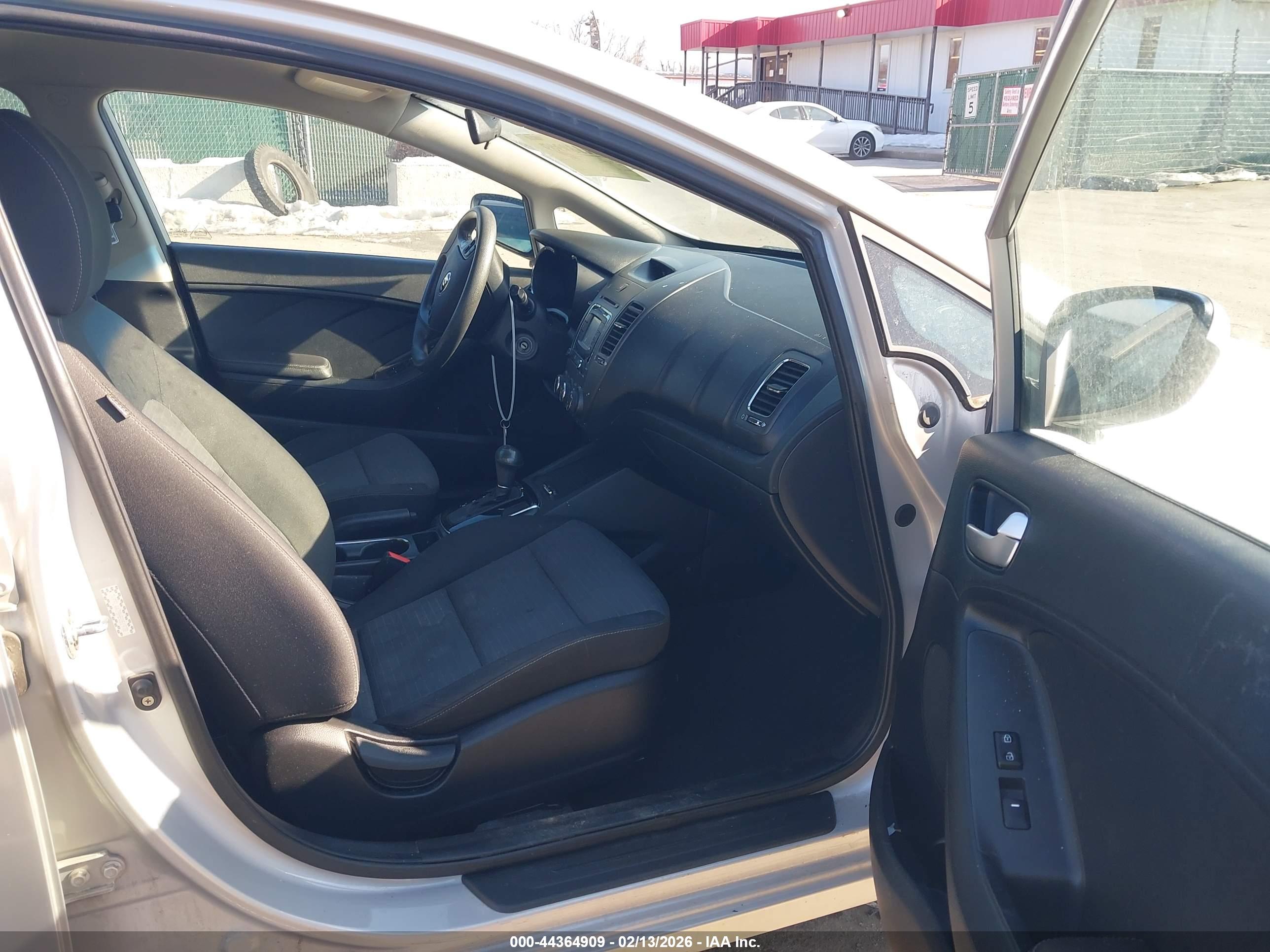 KIA FORTE image 5