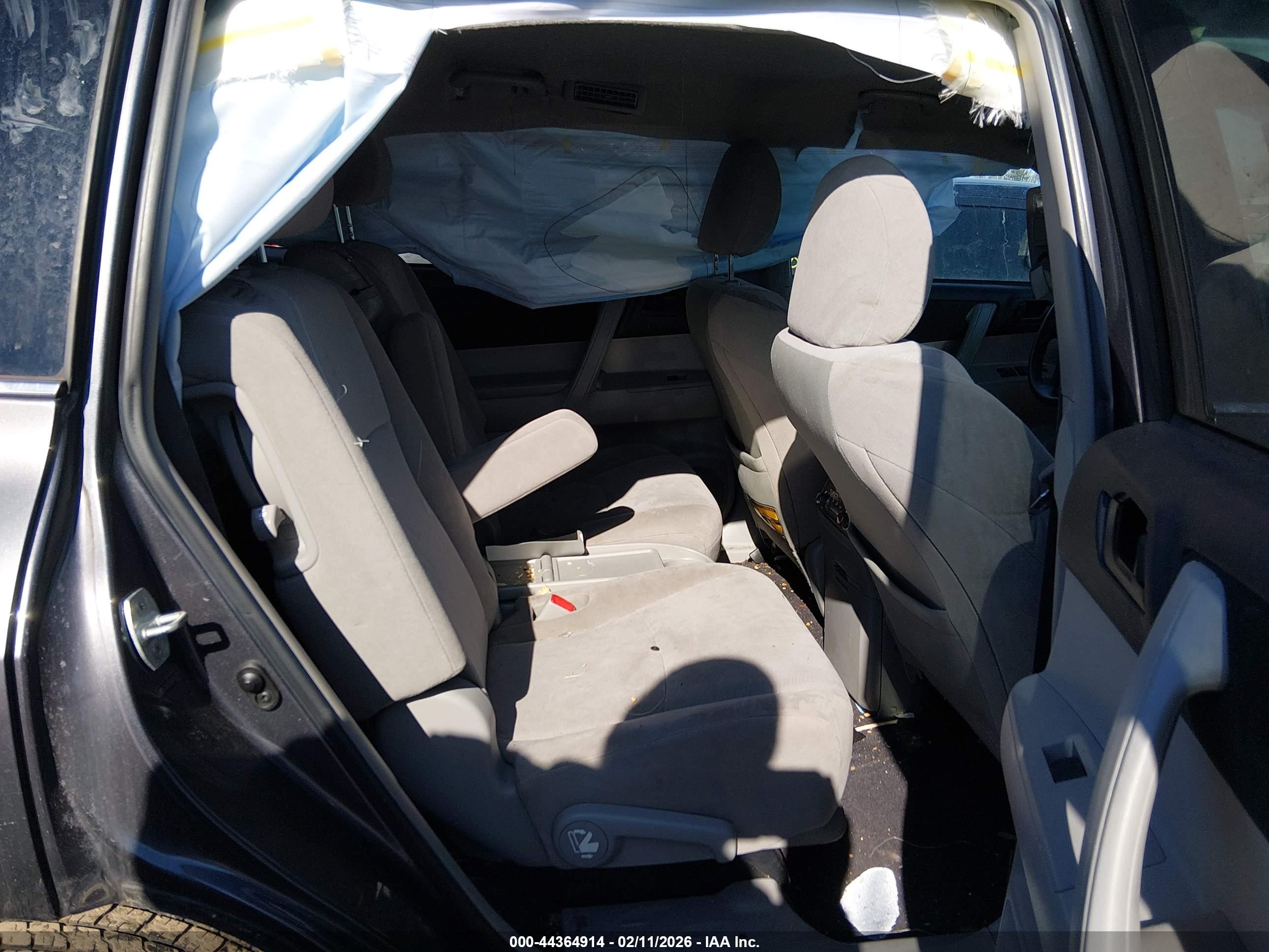 TOYOTA HIGHLANDER image 8