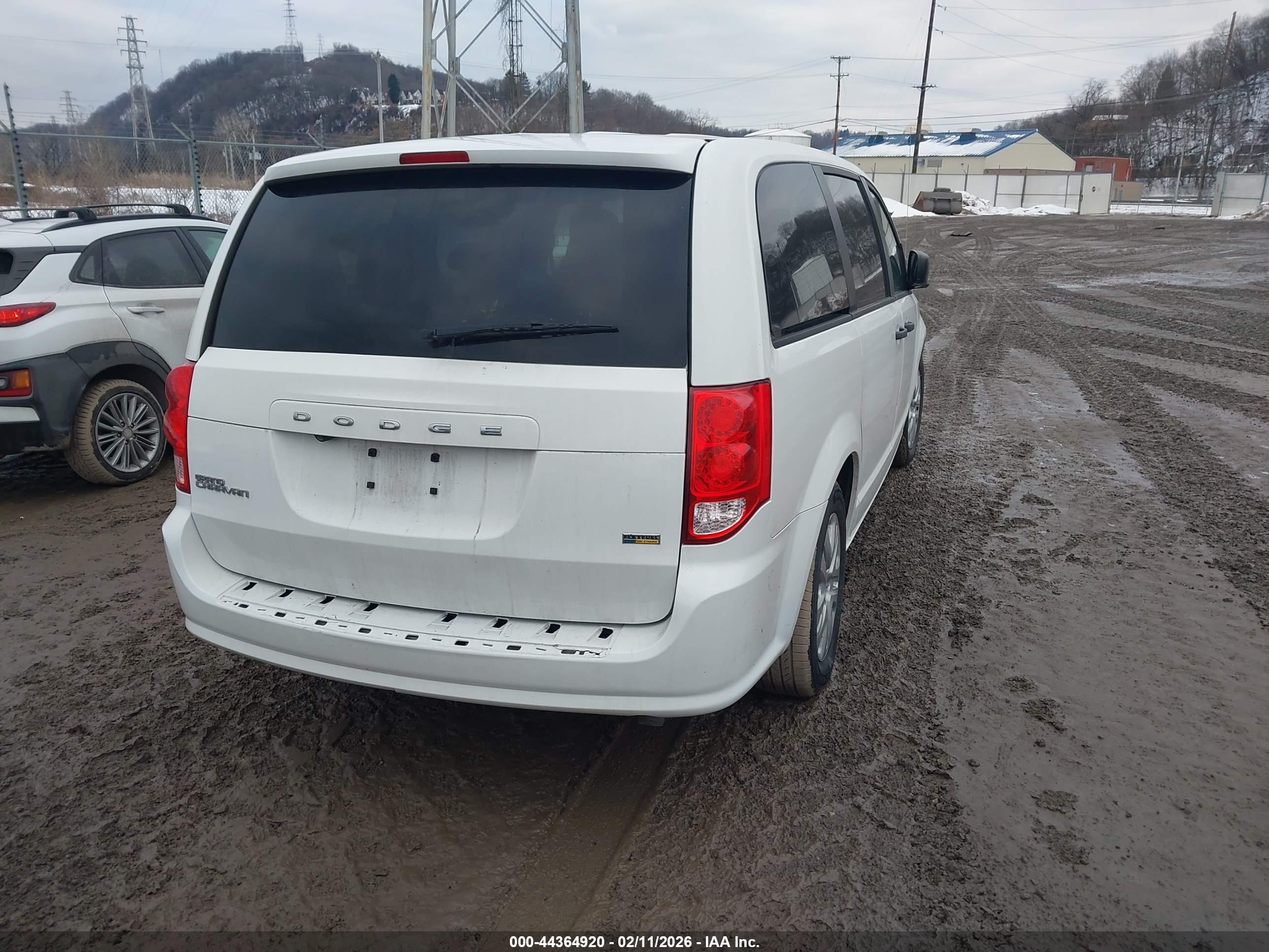 DODGE GRAND image 4