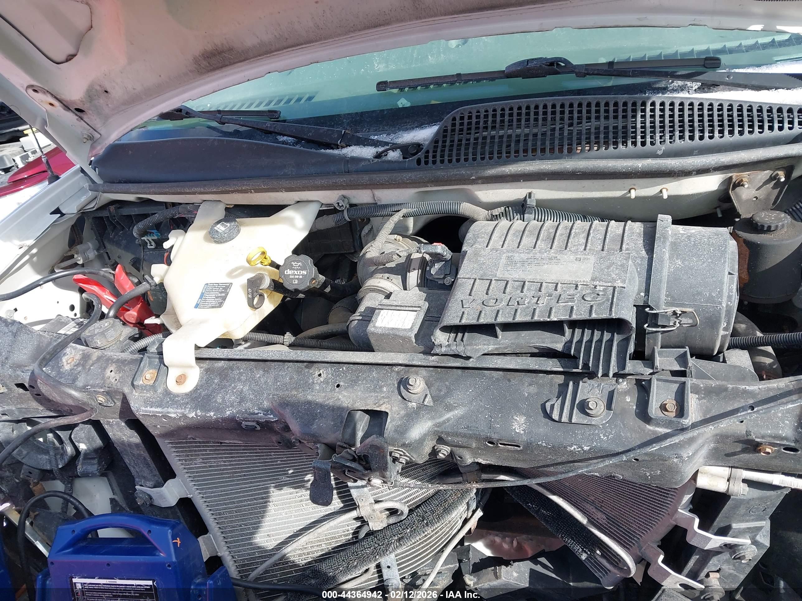 CHEVROLET EXPRESS image 10