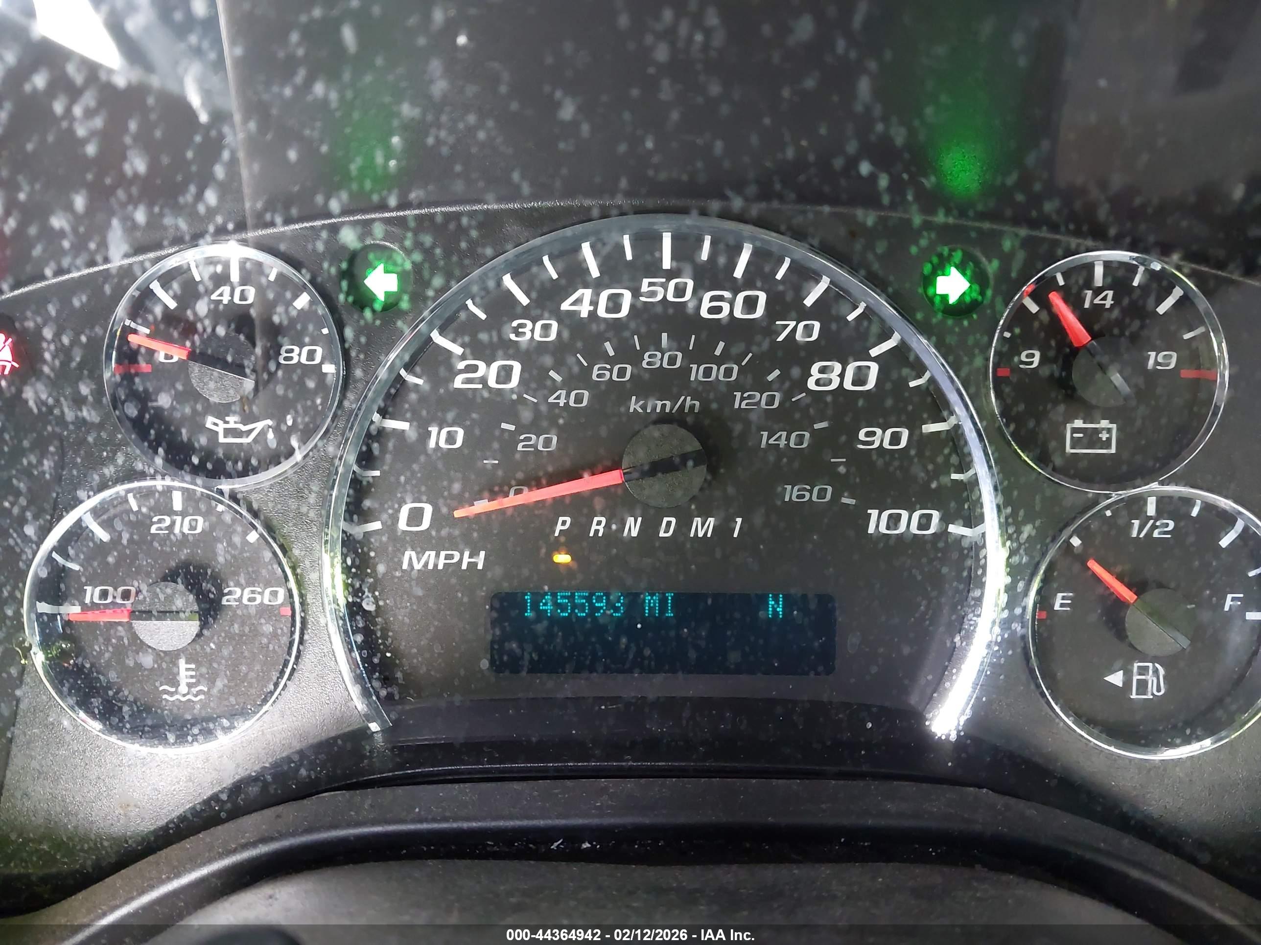 CHEVROLET EXPRESS image 7