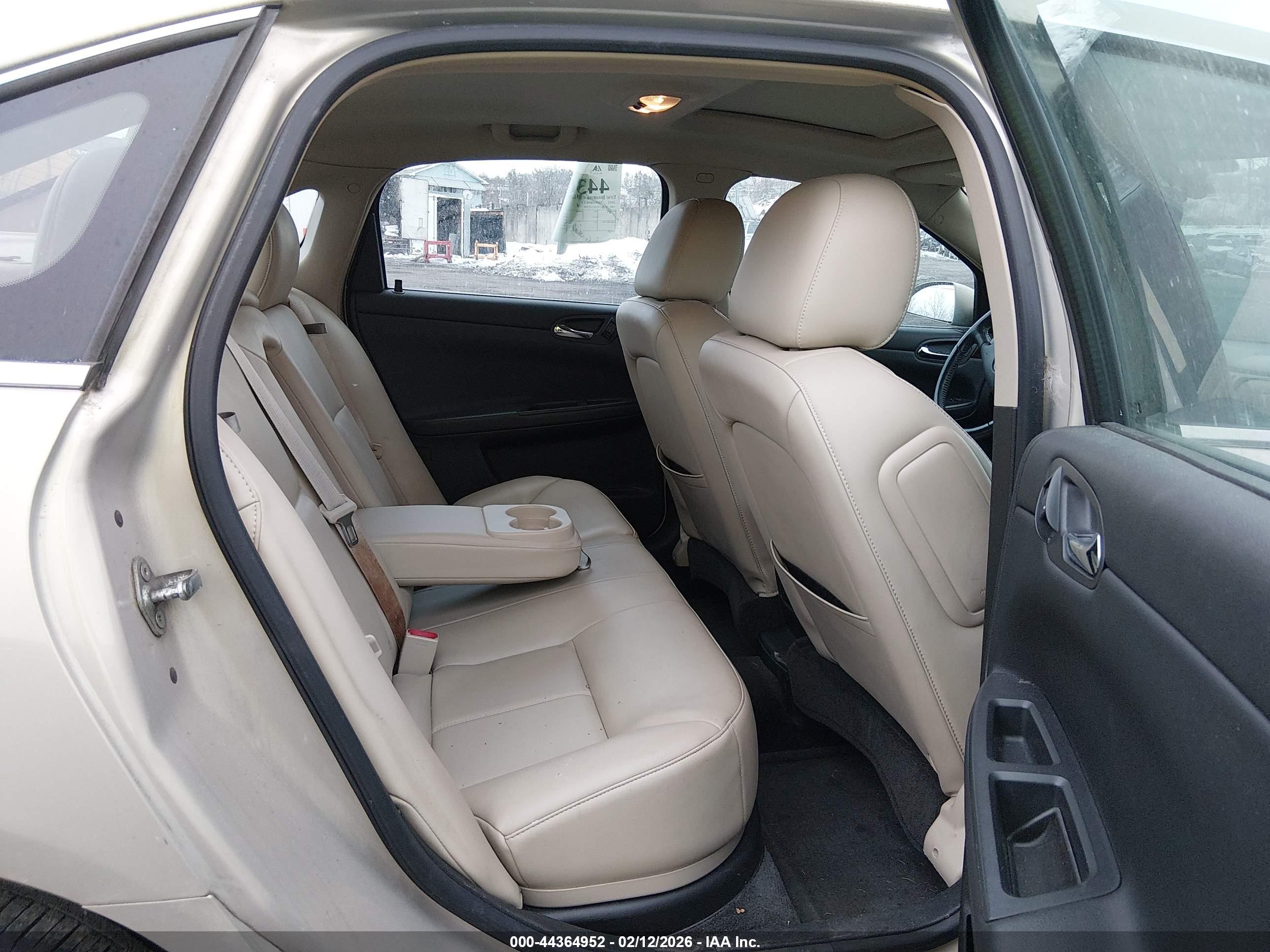 CHEVROLET IMPALA image 8
