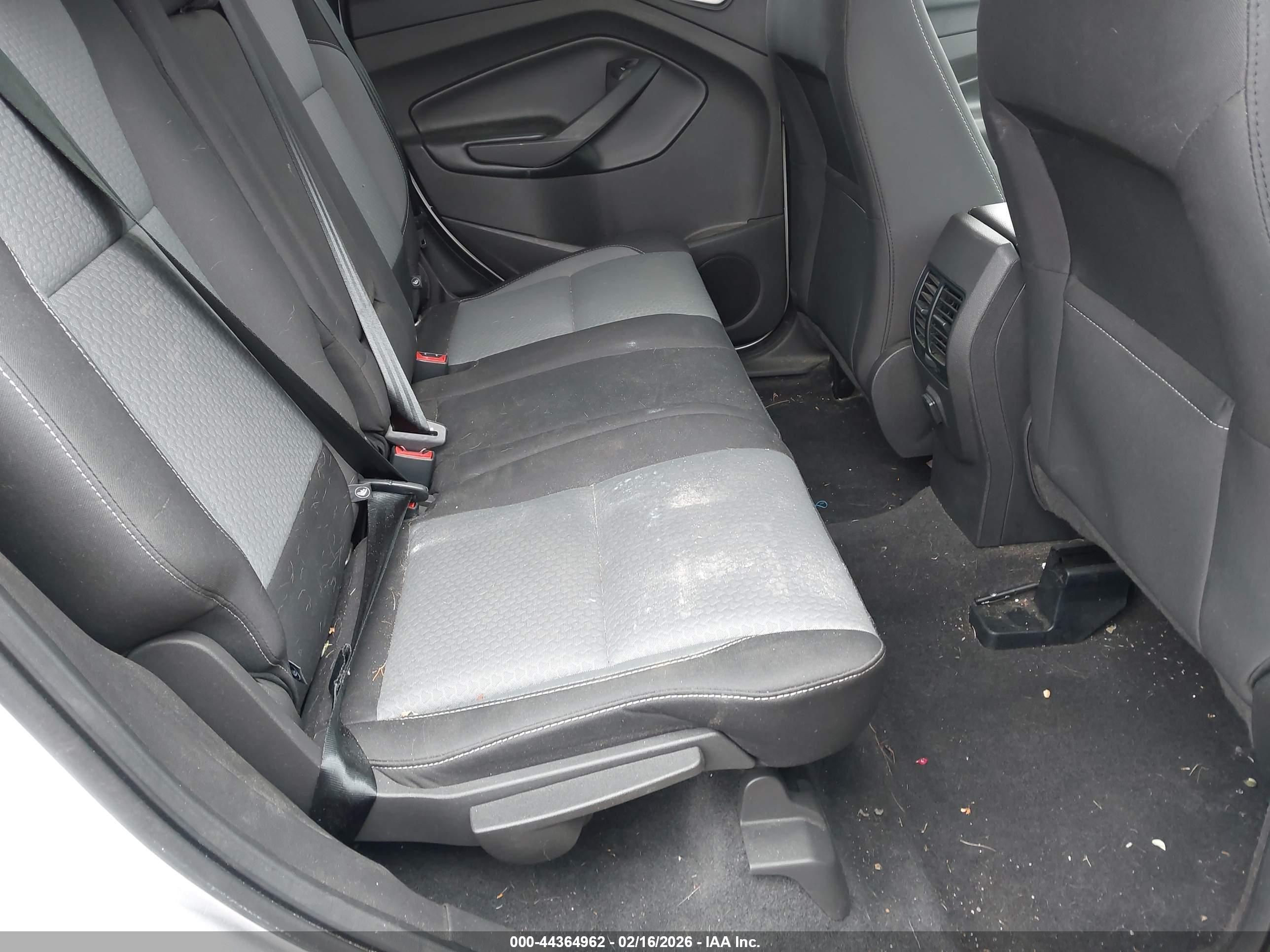 FORD ESCAPE image 8