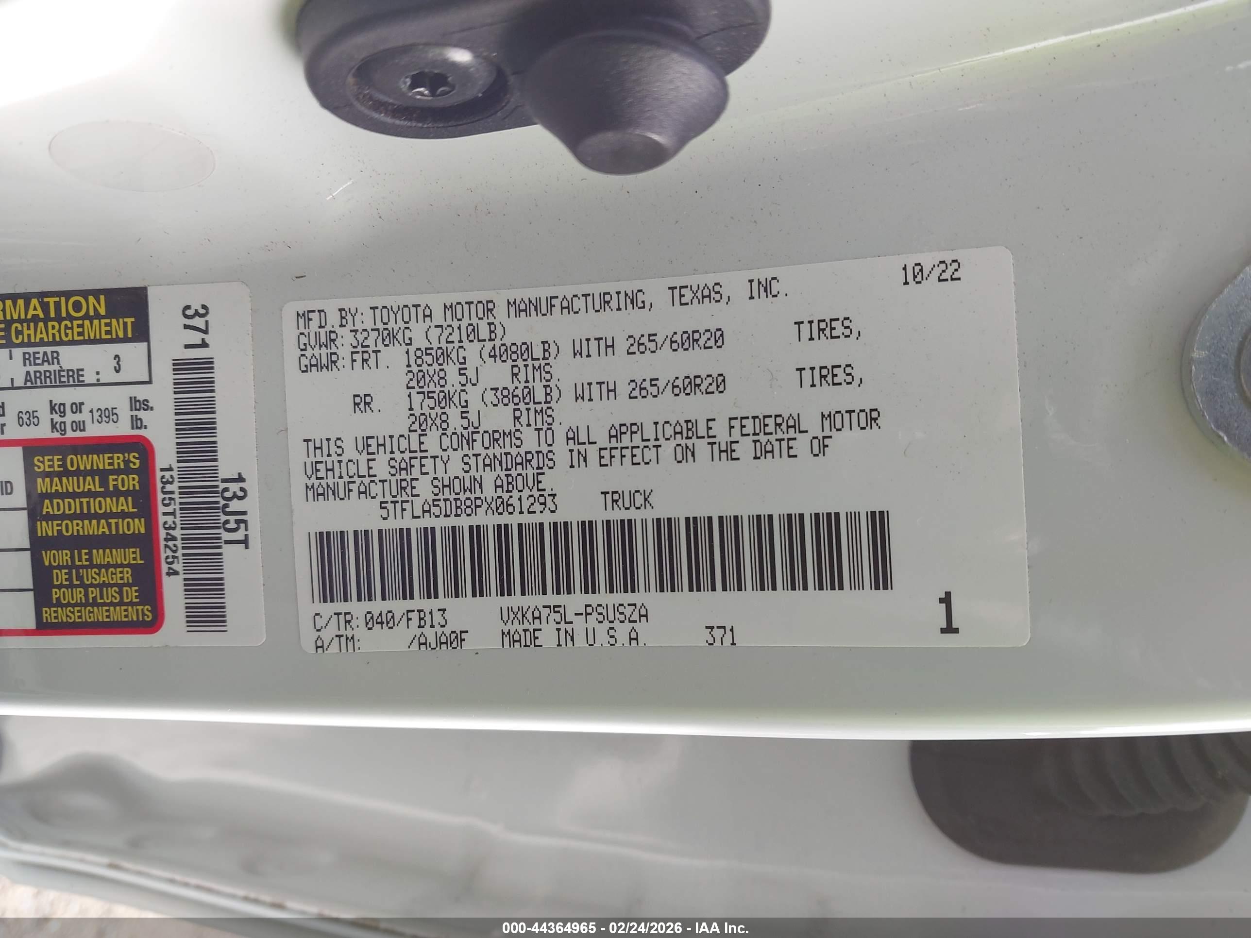 TOYOTA TUNDRA image 9