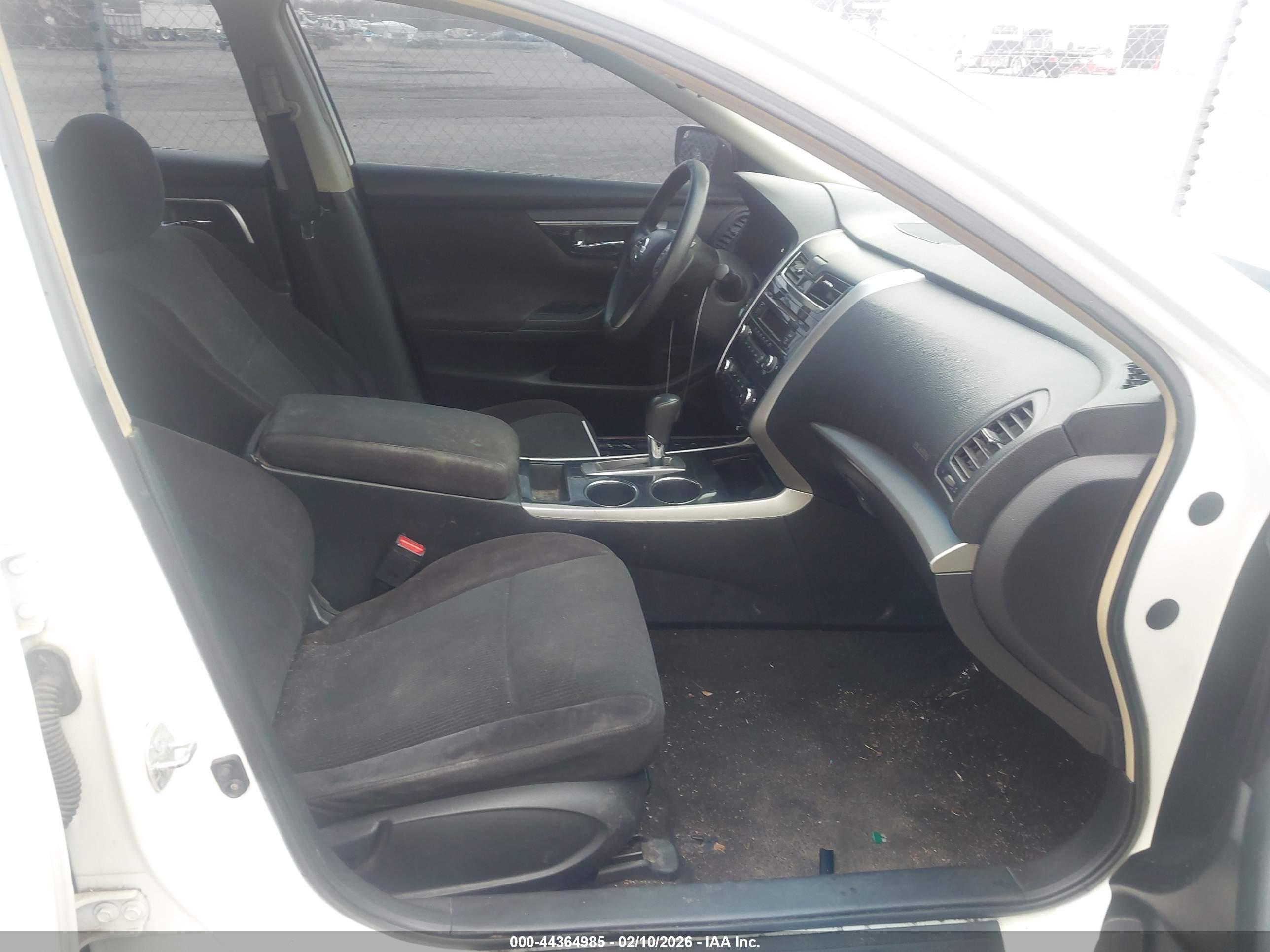 NISSAN ALTIMA image 5