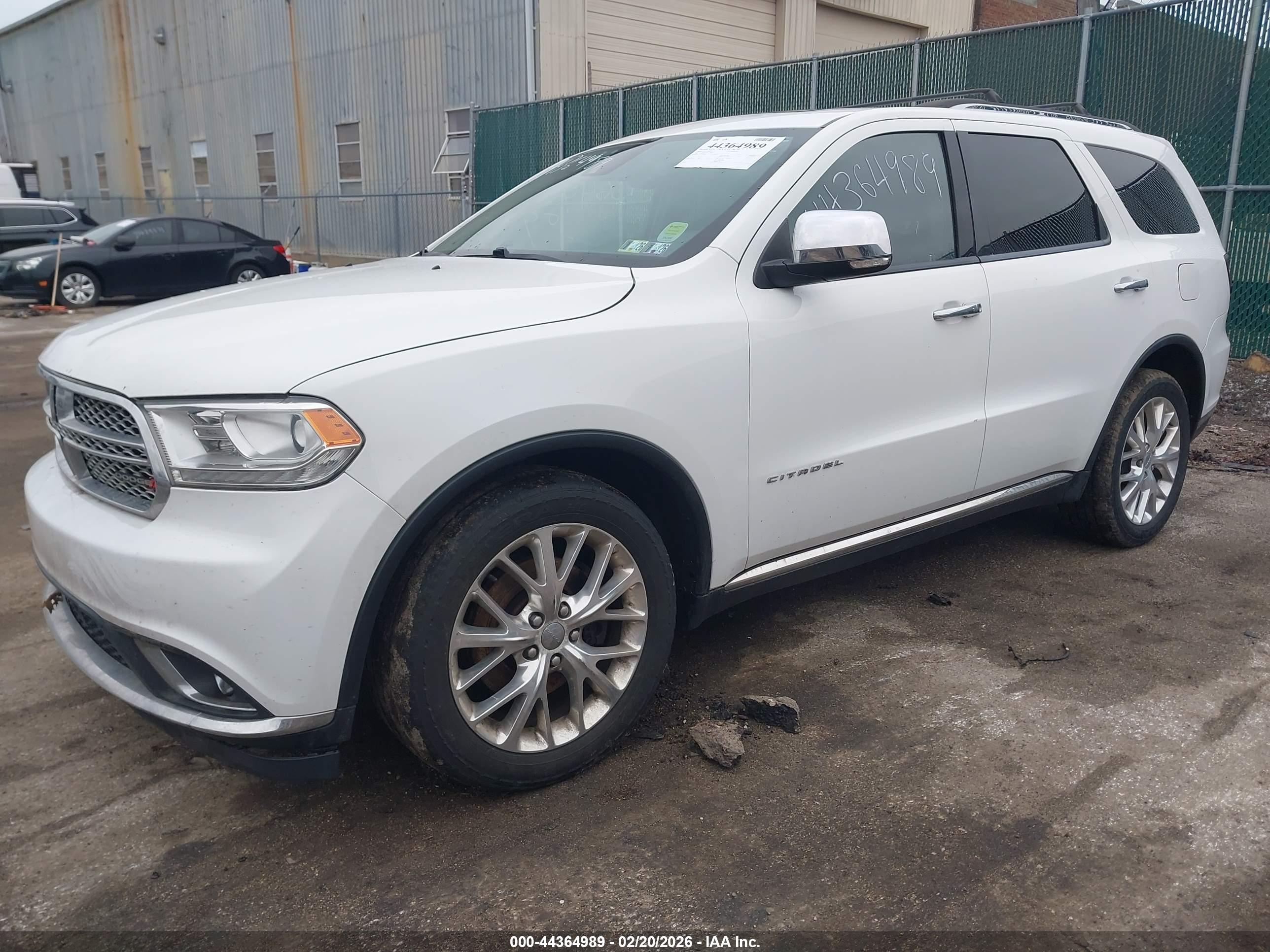 DODGE DURANGO image 2