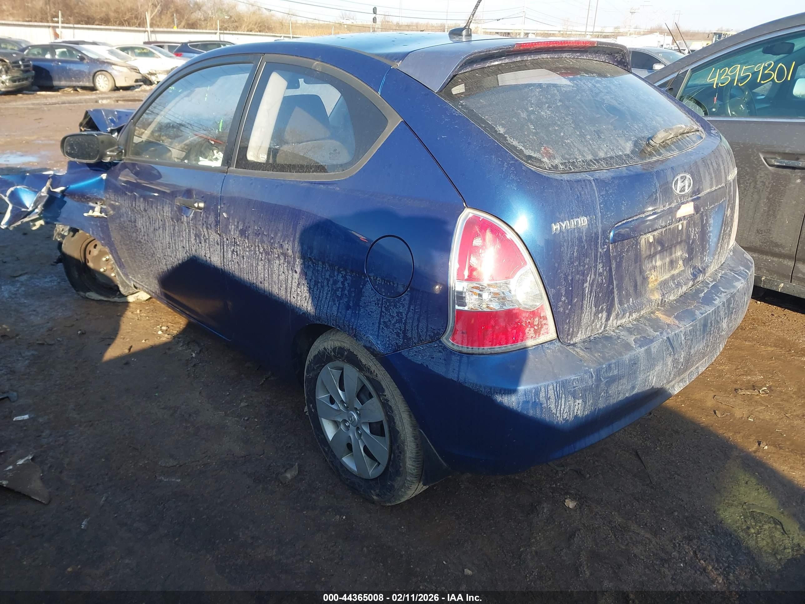 HYUNDAI ACCENT image 3