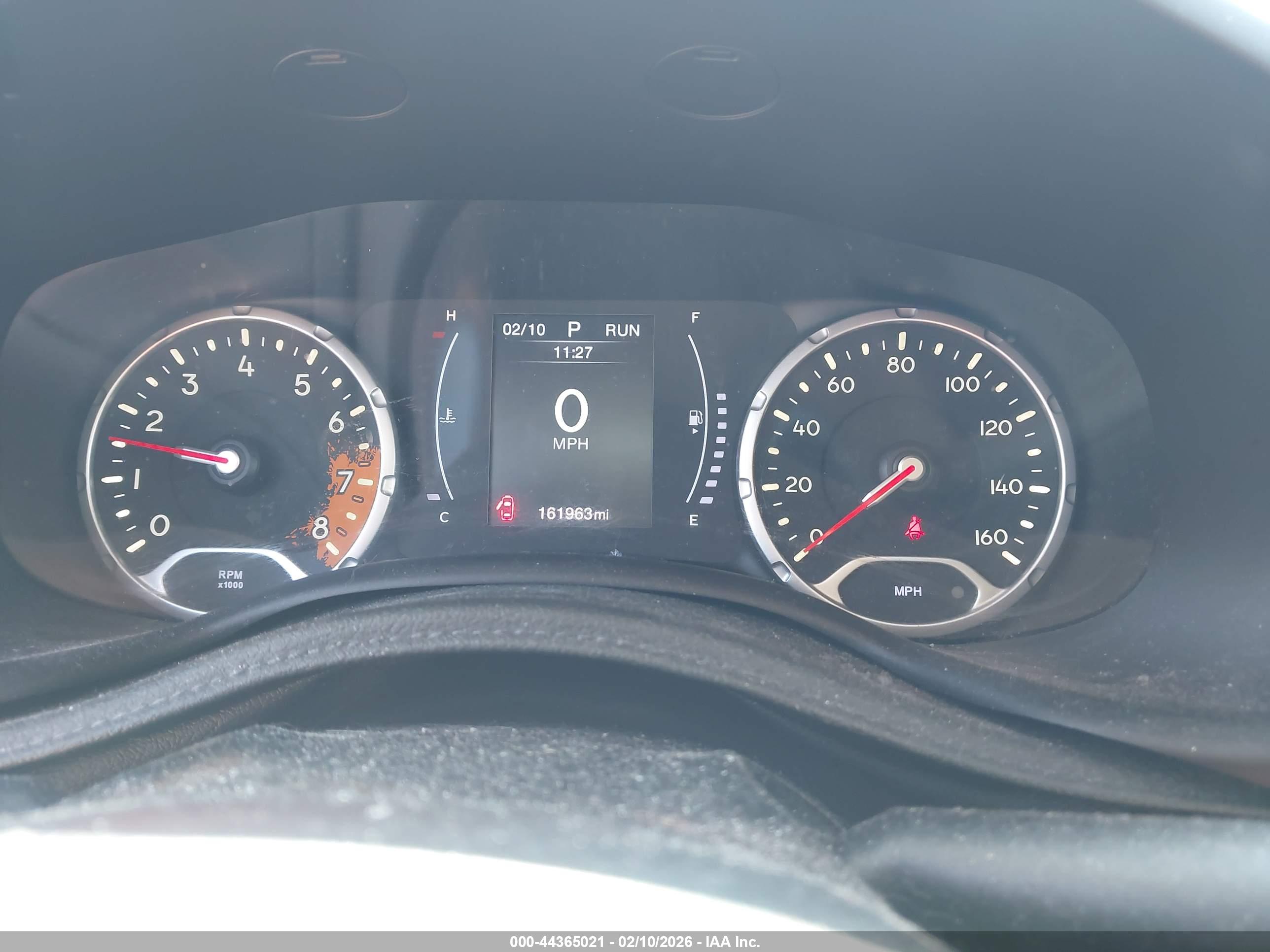 JEEP RENEGADE image 7