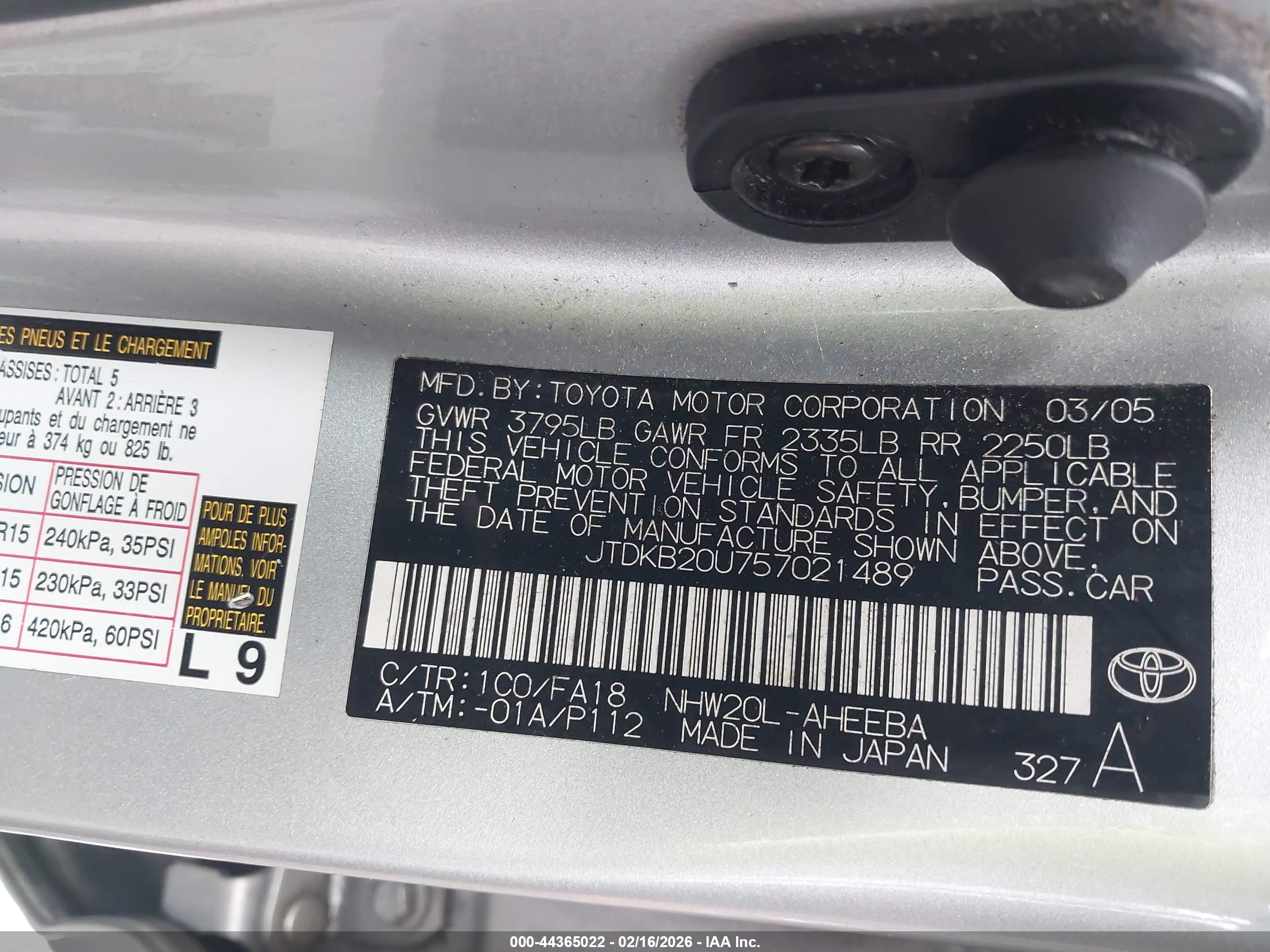 TOYOTA PRIUS image 9
