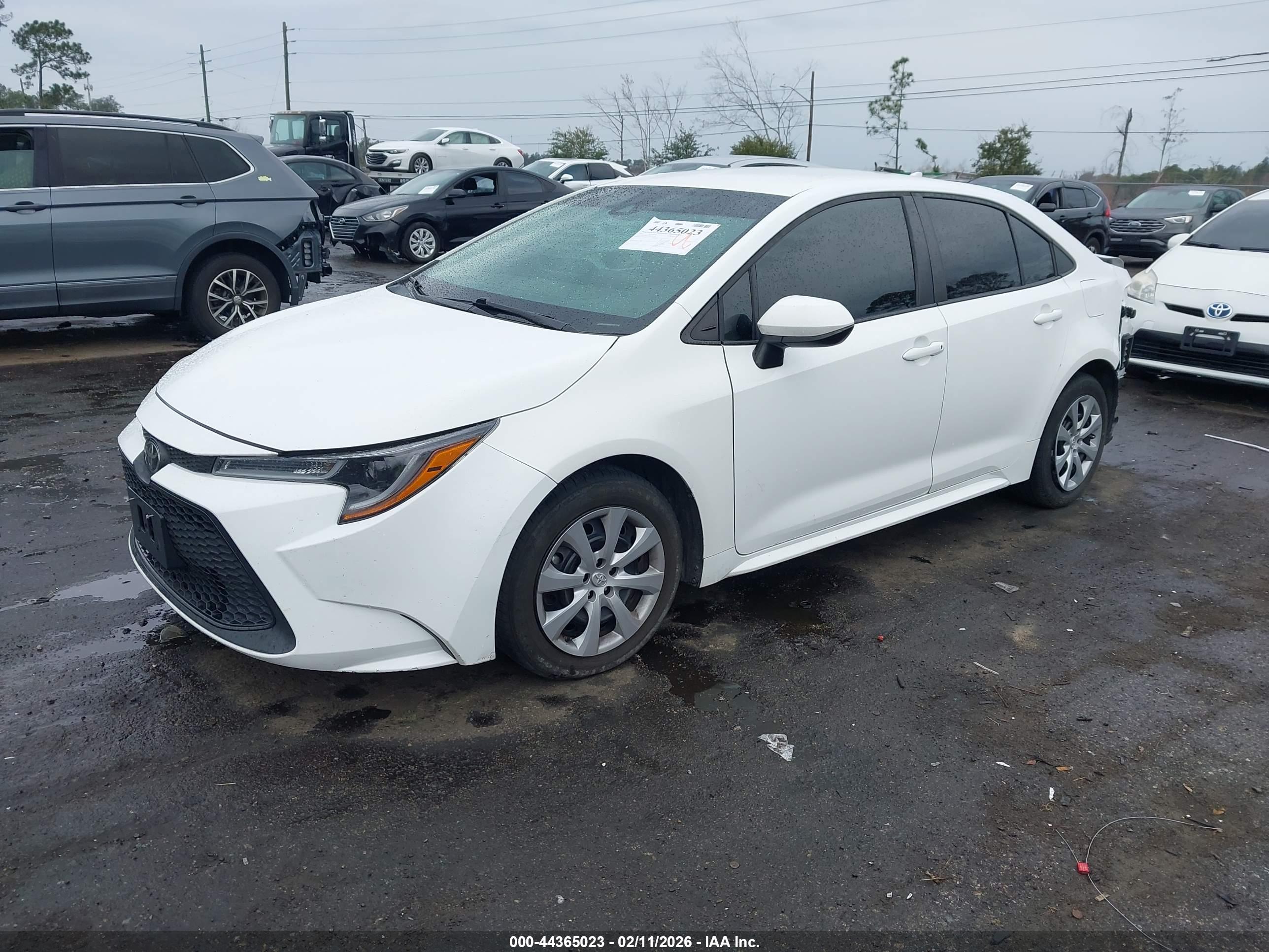 TOYOTA COROLLA image 2