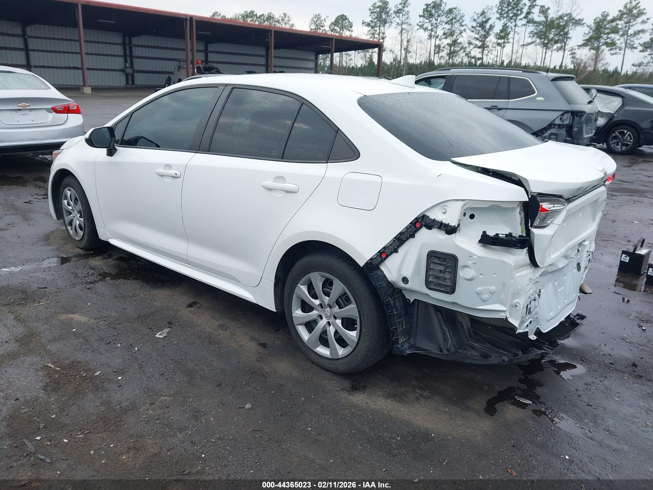 TOYOTA COROLLA image 3