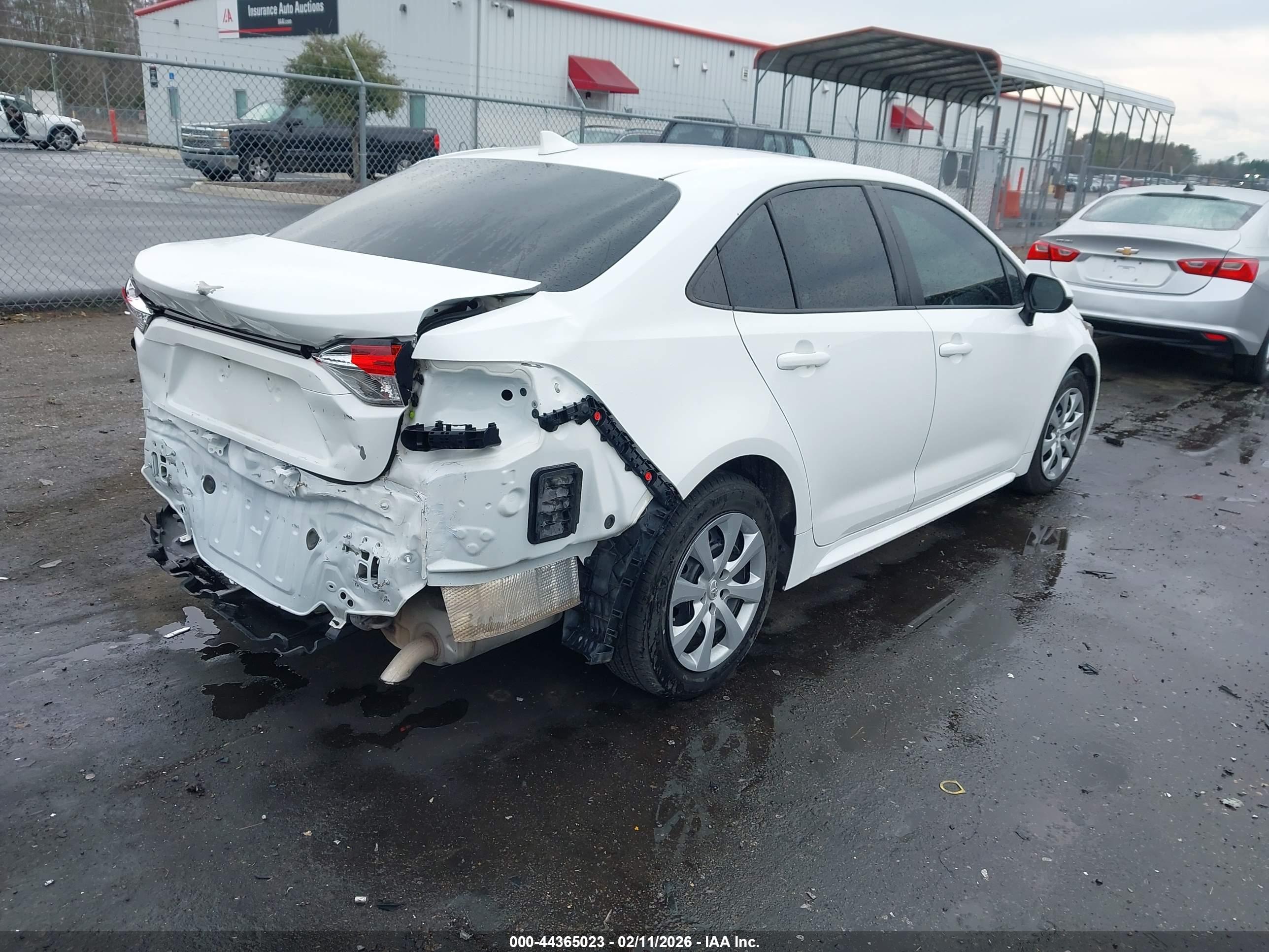 TOYOTA COROLLA image 4