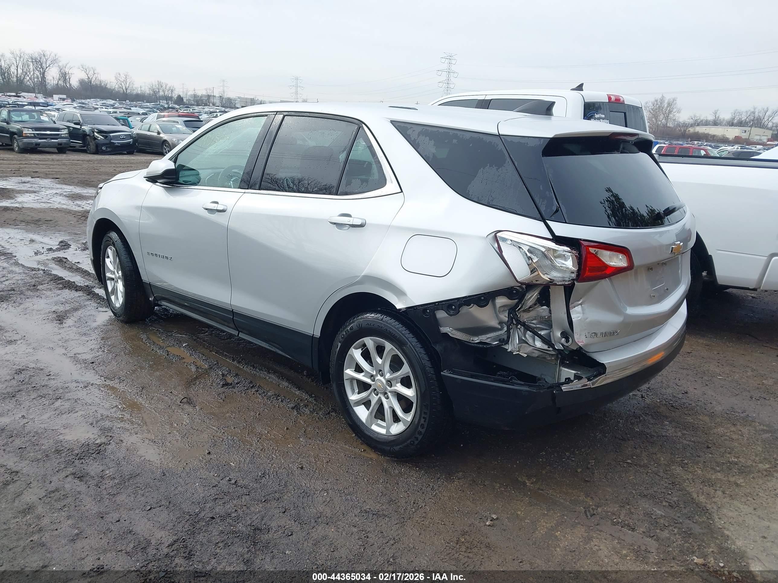 CHEVROLET EQUINOX image 3