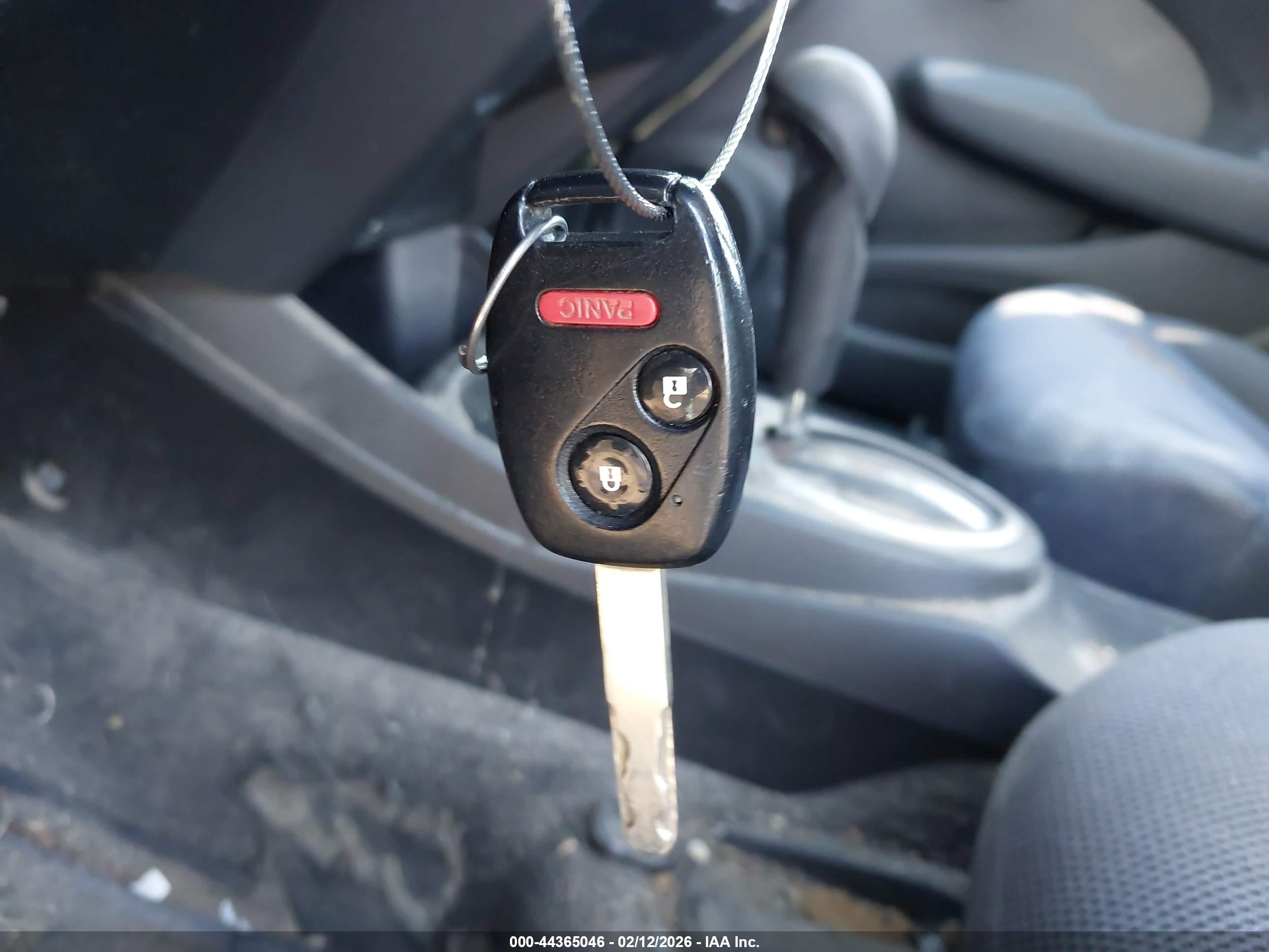 HONDA FIT image 11