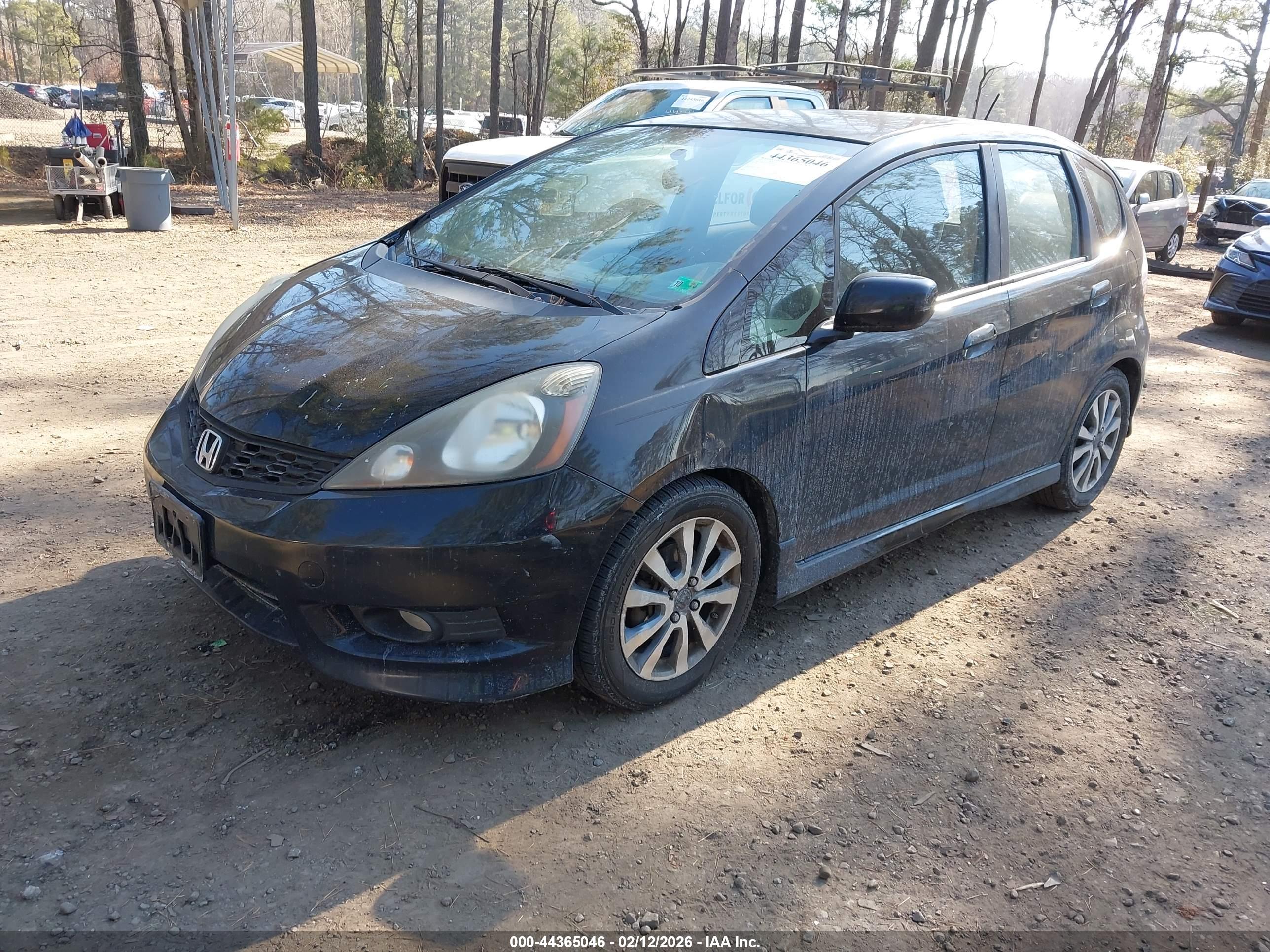 HONDA FIT image 2
