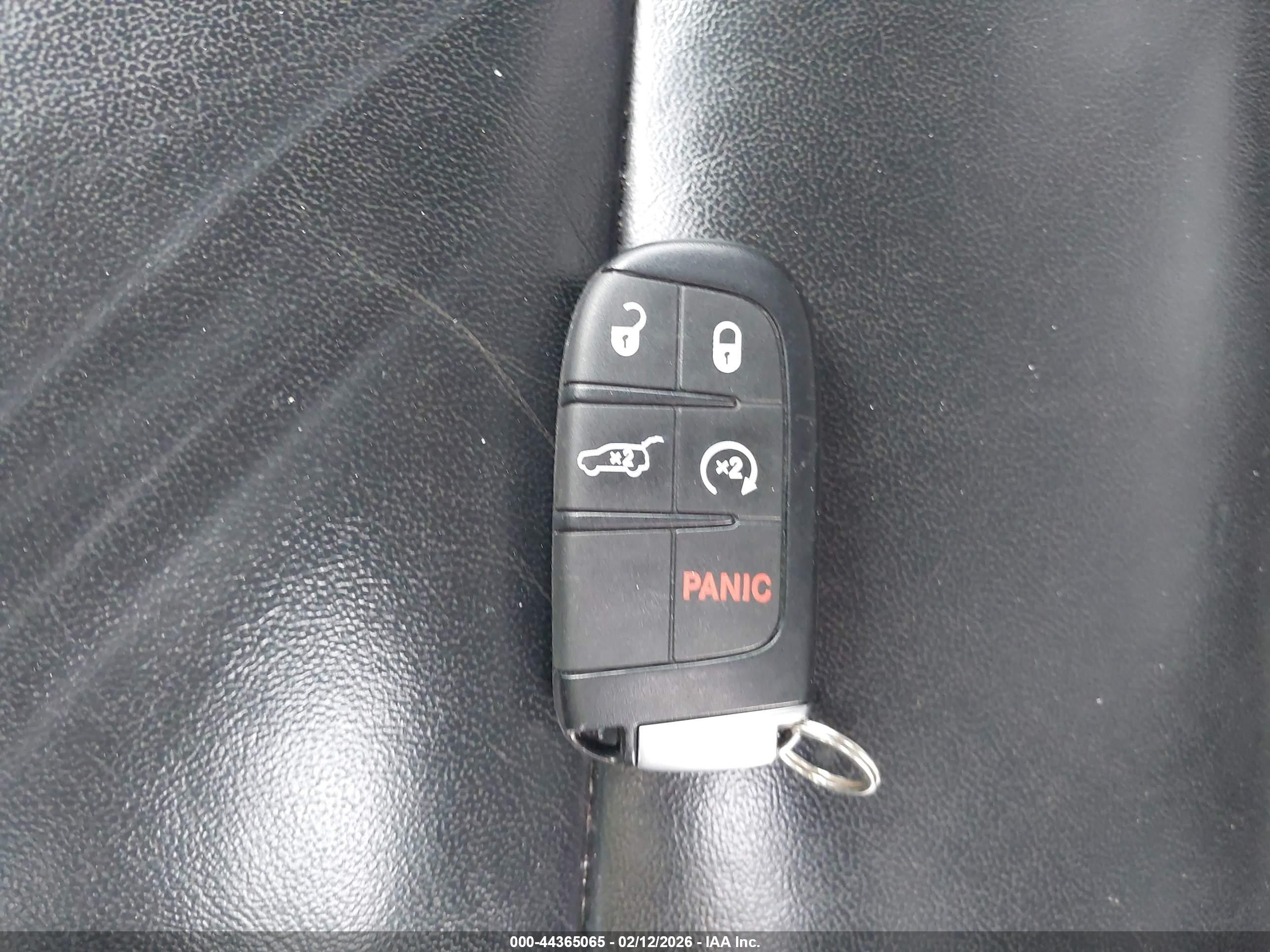 JEEP GRAND image 11