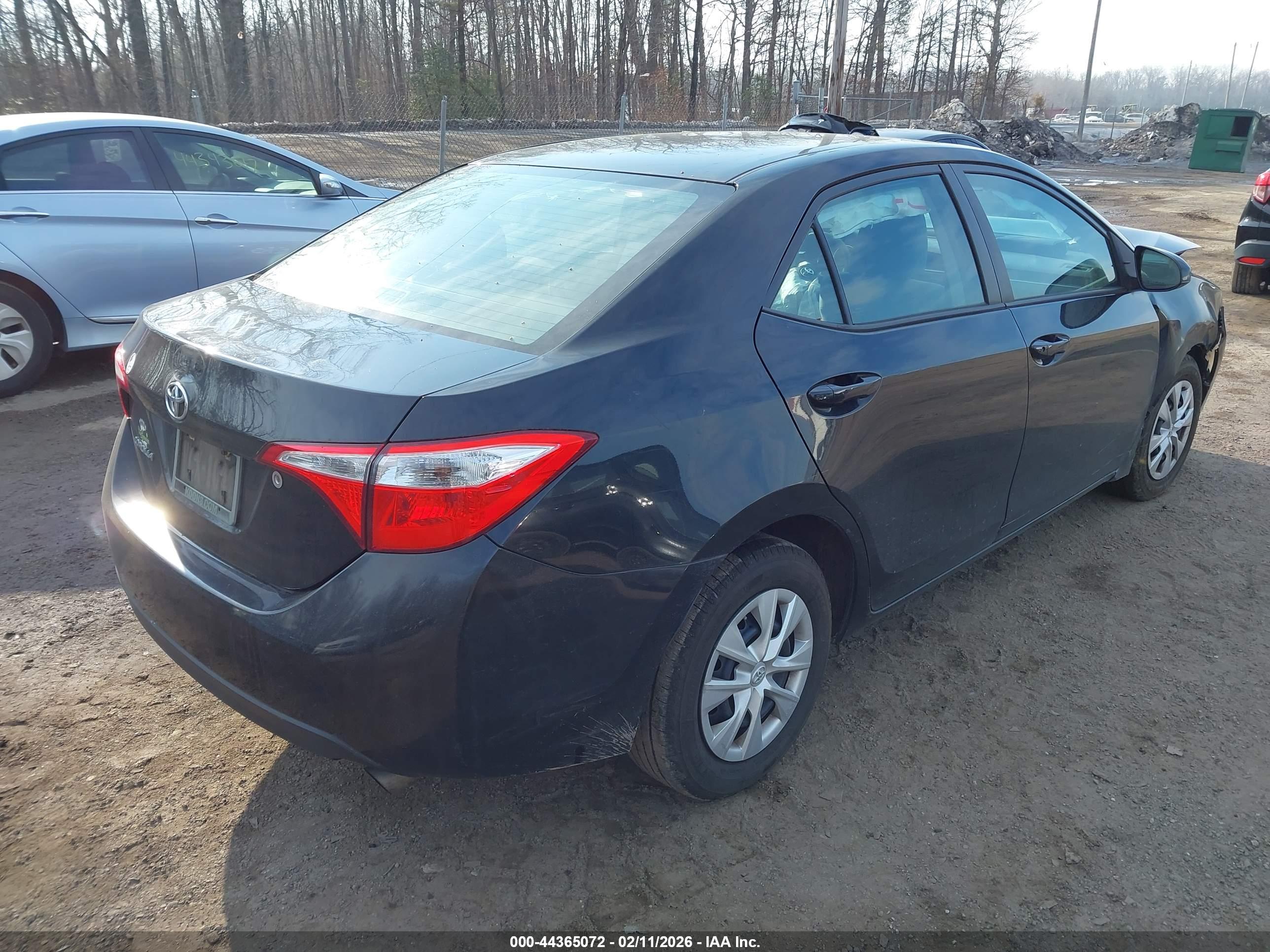 TOYOTA COROLLA image 4
