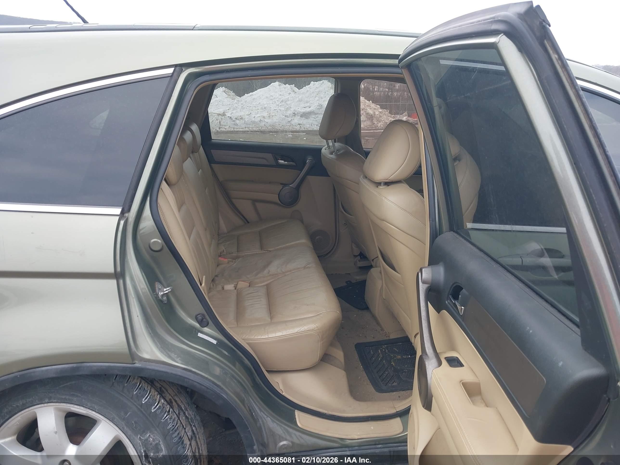 HONDA CR-V image 8