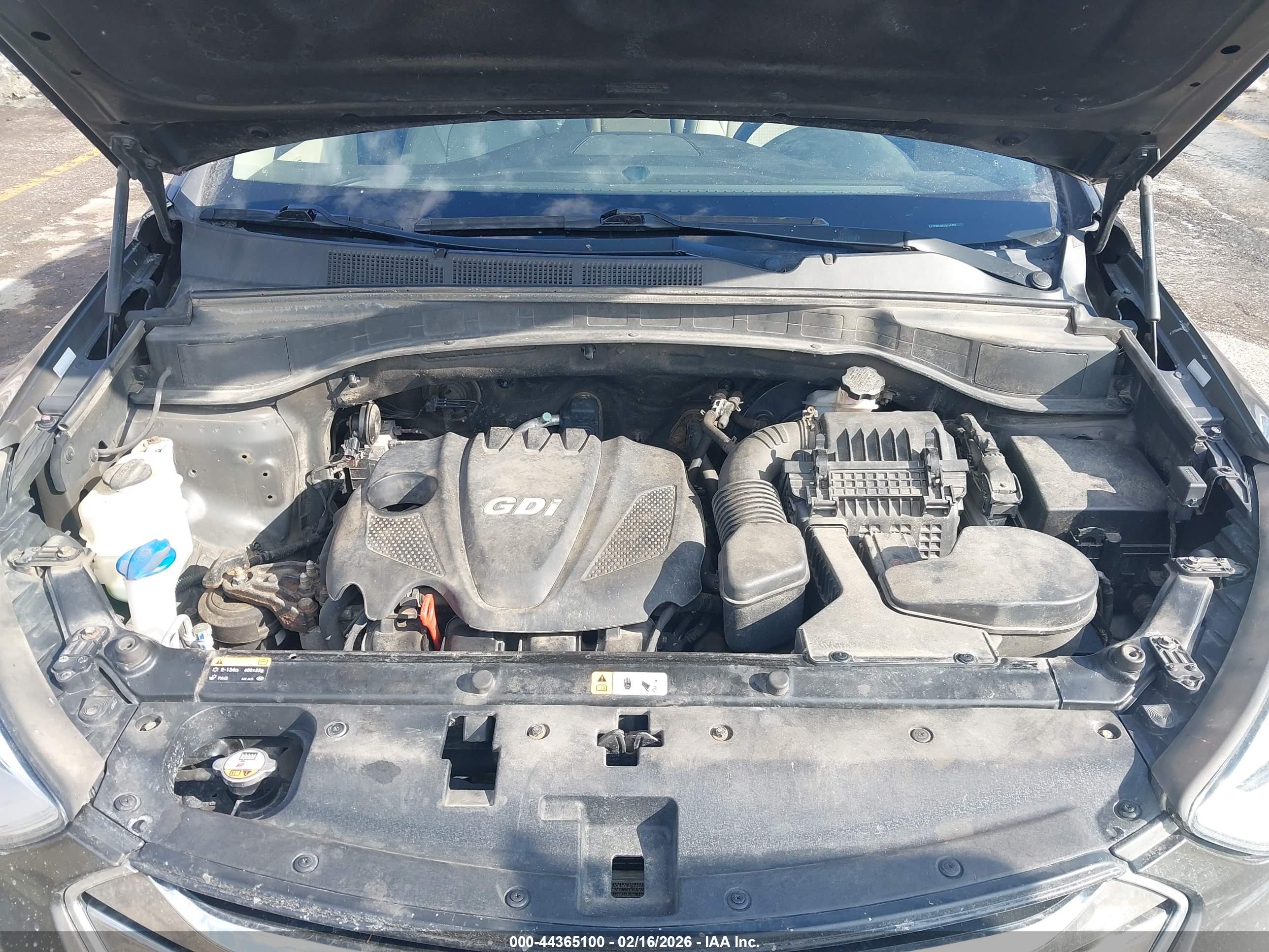 HYUNDAI SANTA image 10
