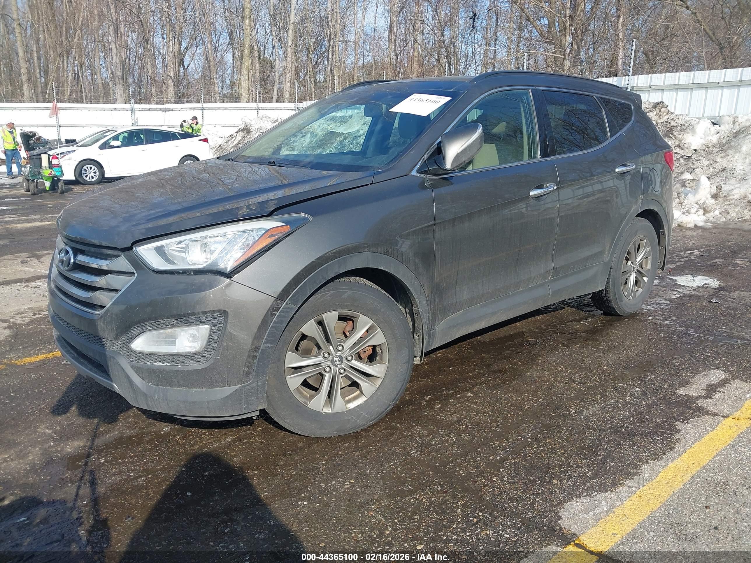 HYUNDAI SANTA image 2