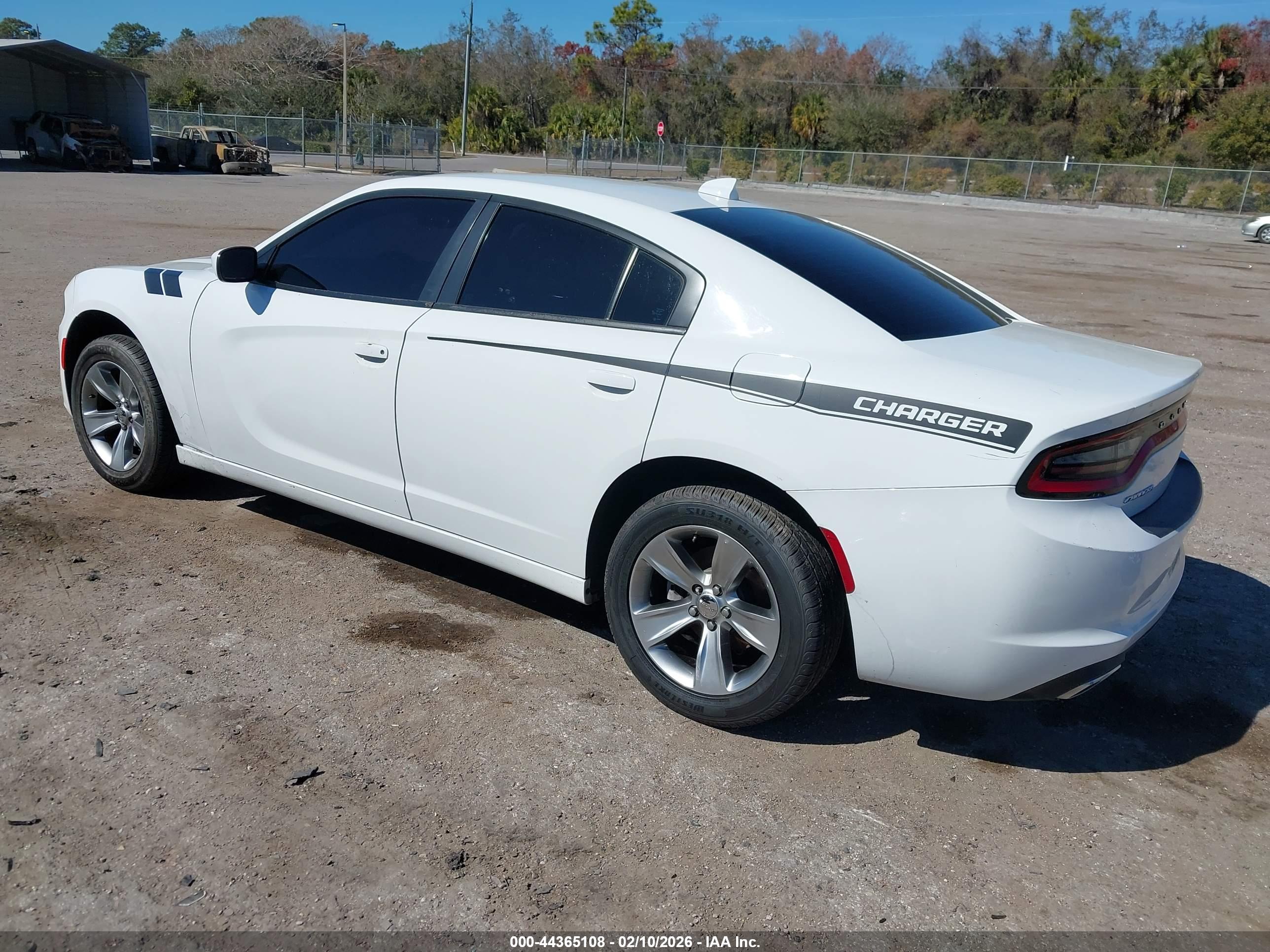 DODGE CHARGER image 3