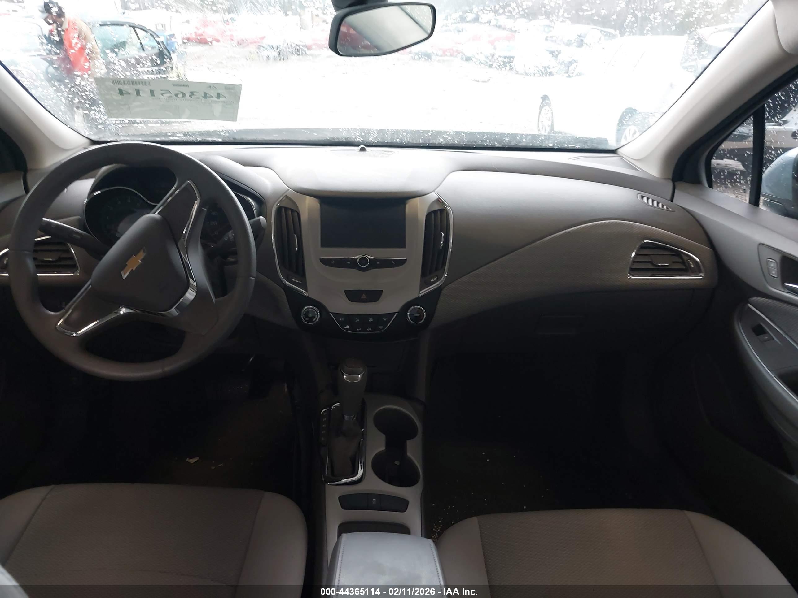 CHEVROLET CRUZE image 5