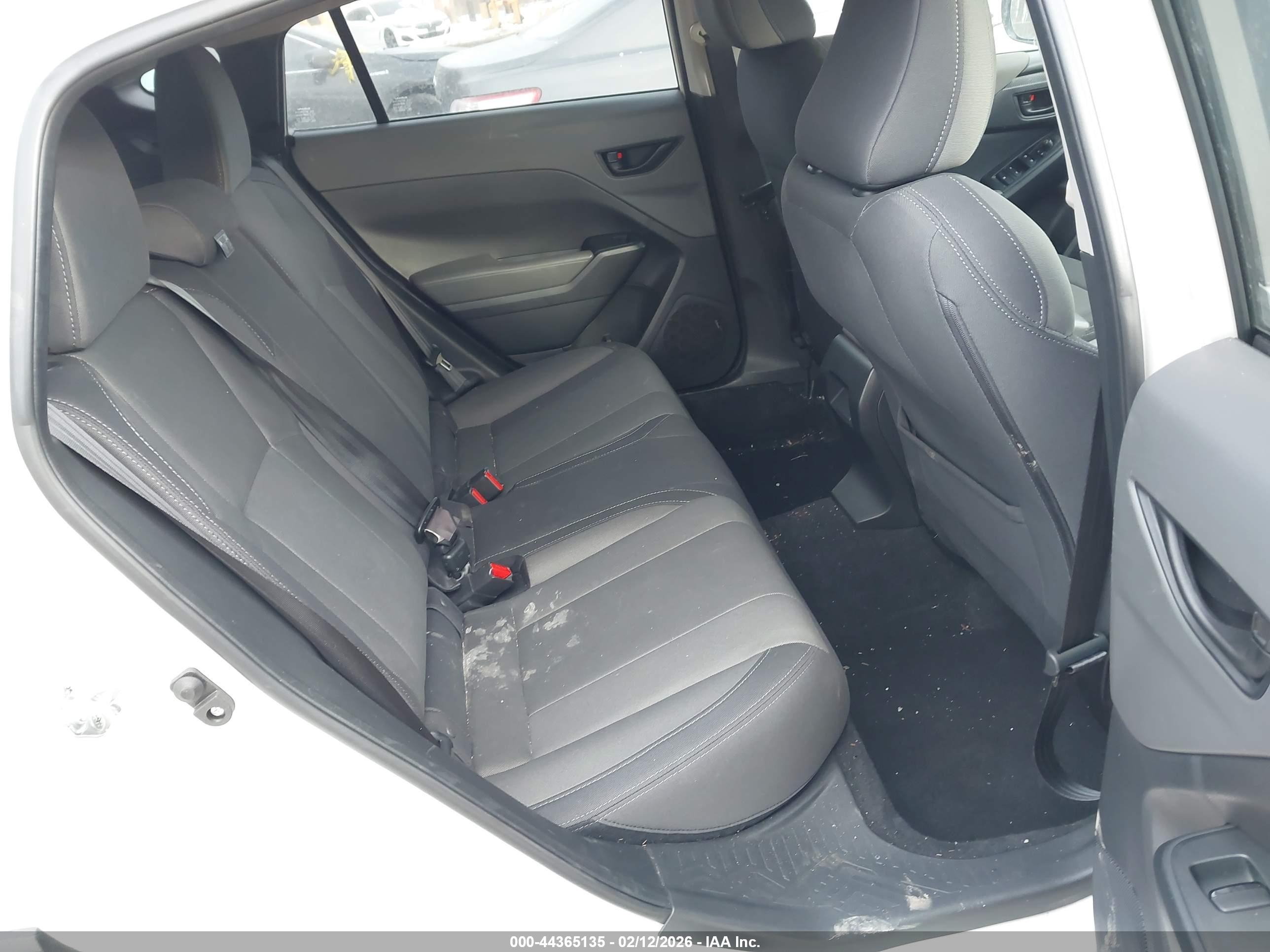 SUBARU CROSSTREK image 8