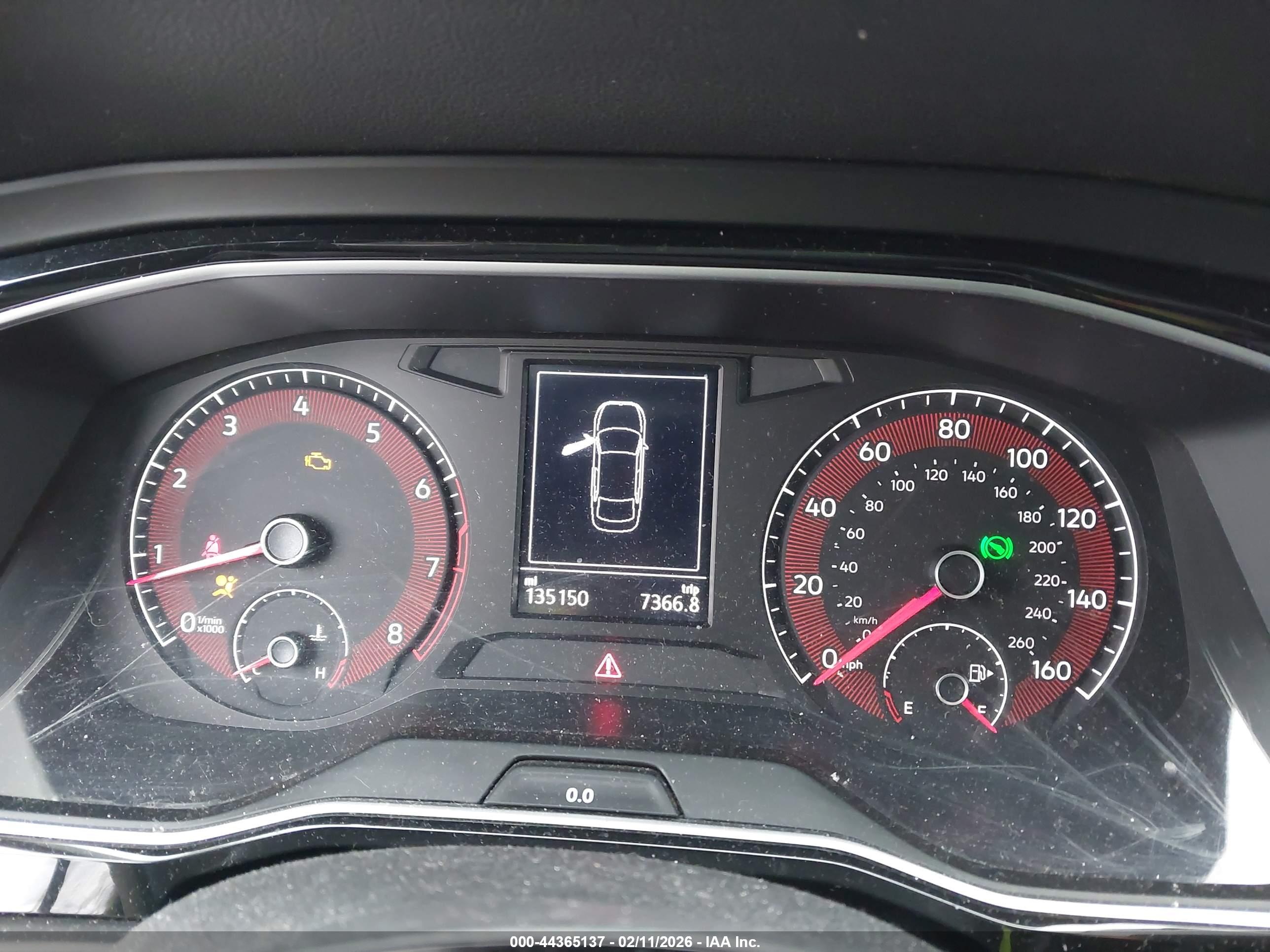 VOLKSWAGEN JETTA image 7