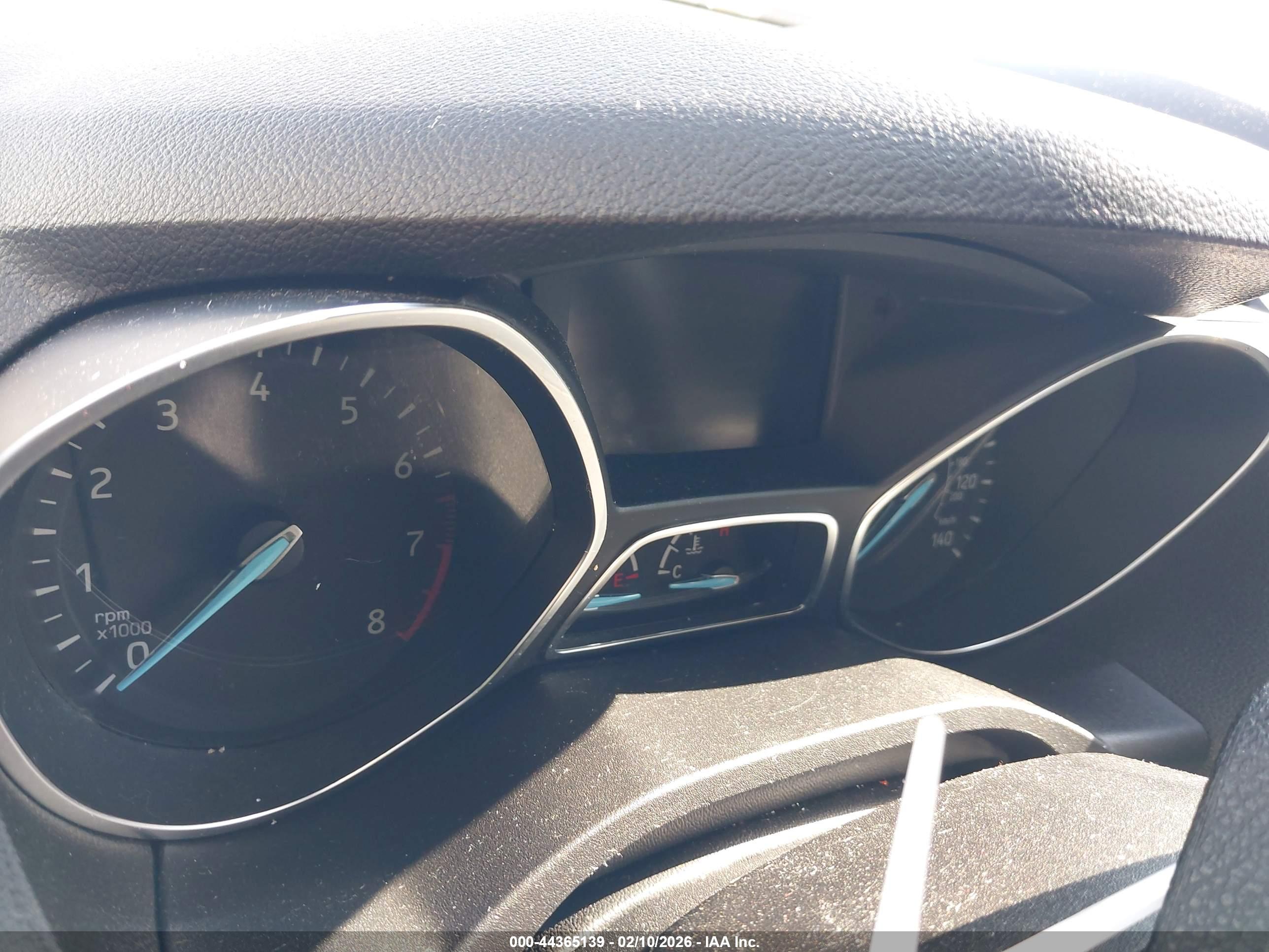 FORD ESCAPE image 7