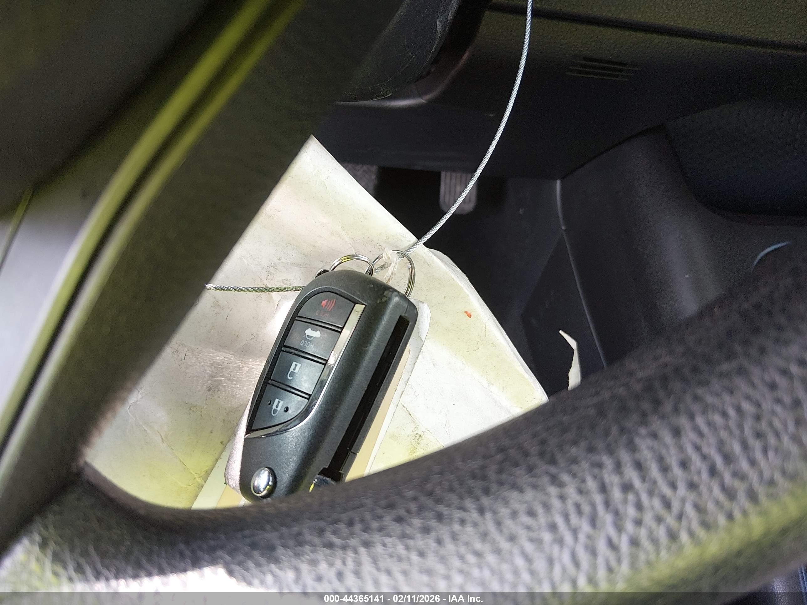 TOYOTA COROLLA image 11