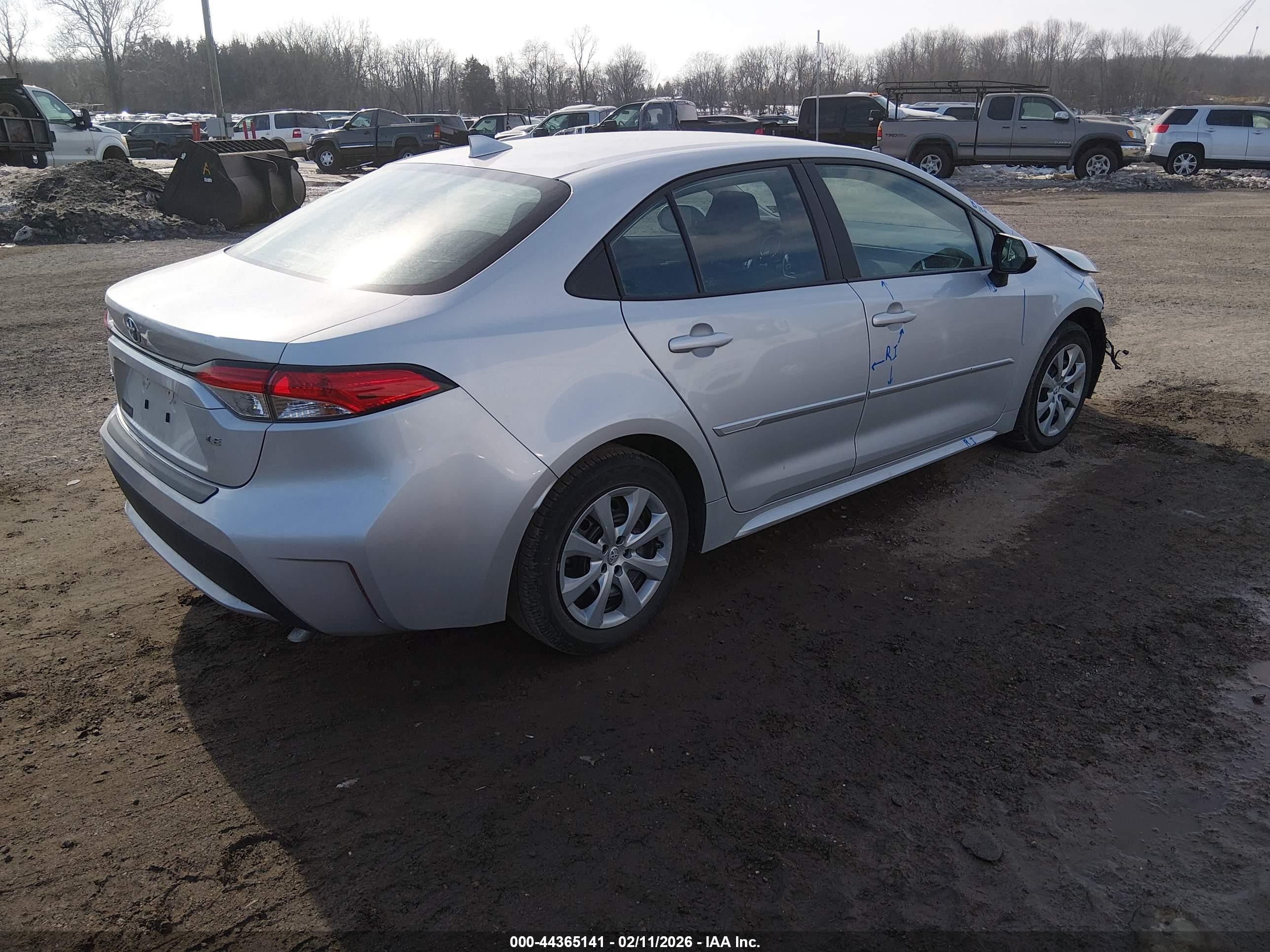 TOYOTA COROLLA image 4