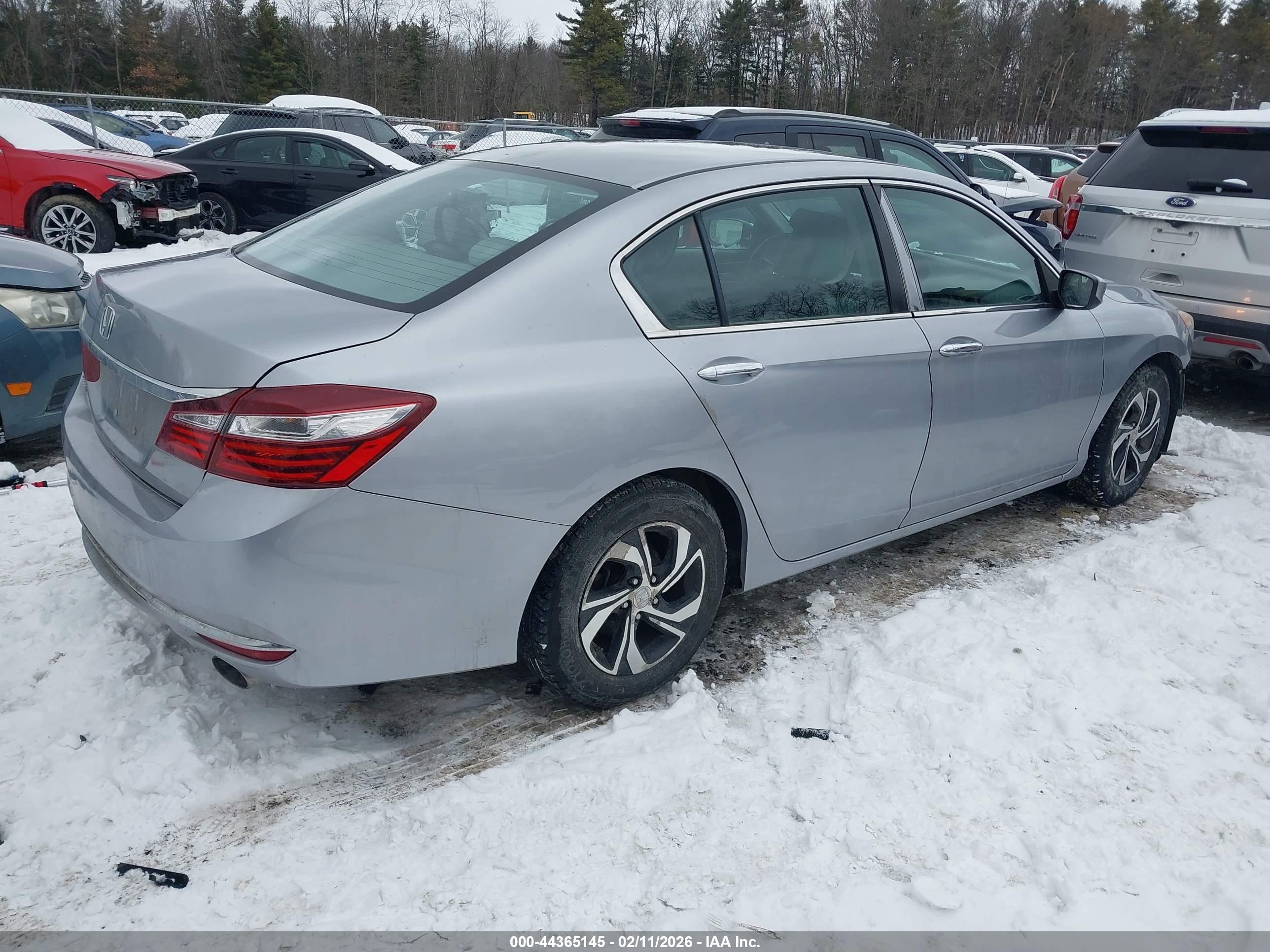 HONDA ACCORD image 4