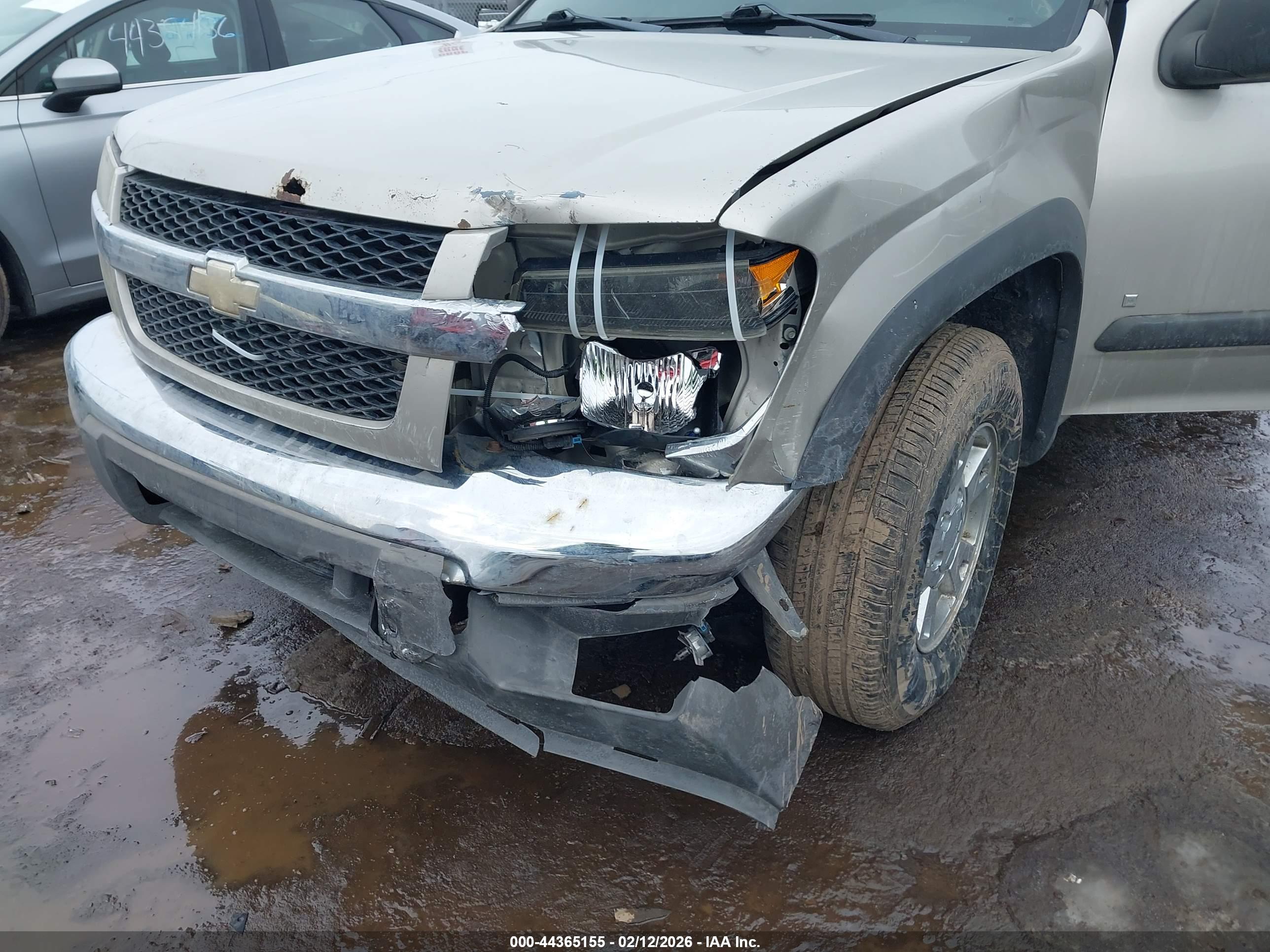 CHEVROLET COLORADO image 6
