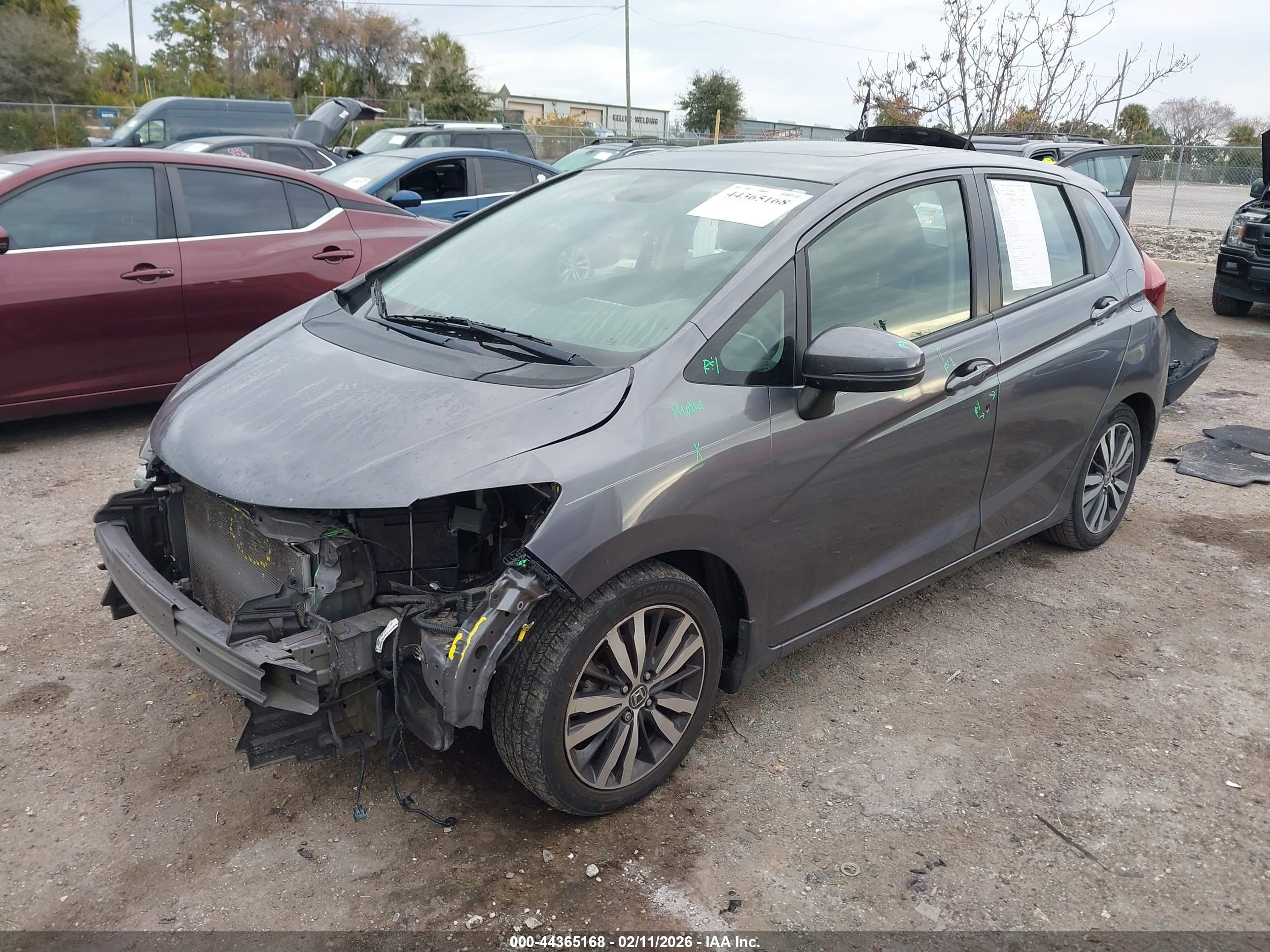 HONDA FIT image 2