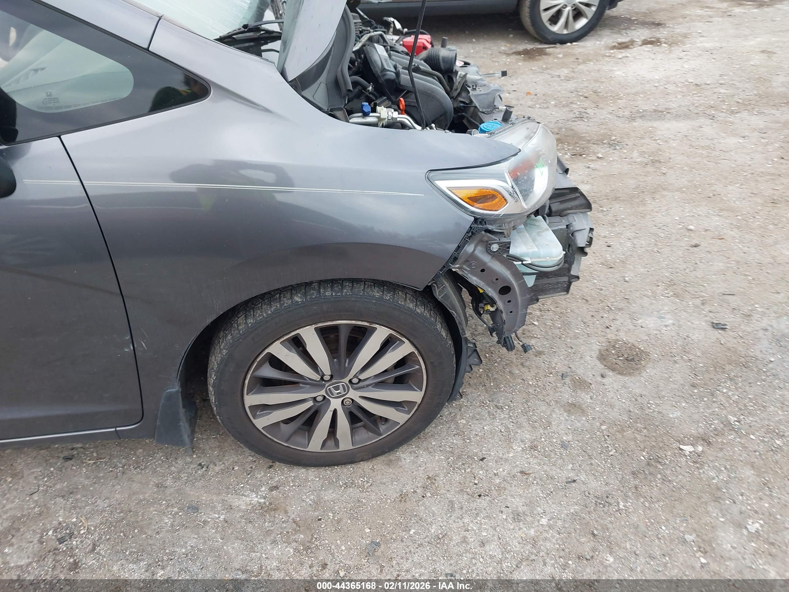 HONDA FIT image 6