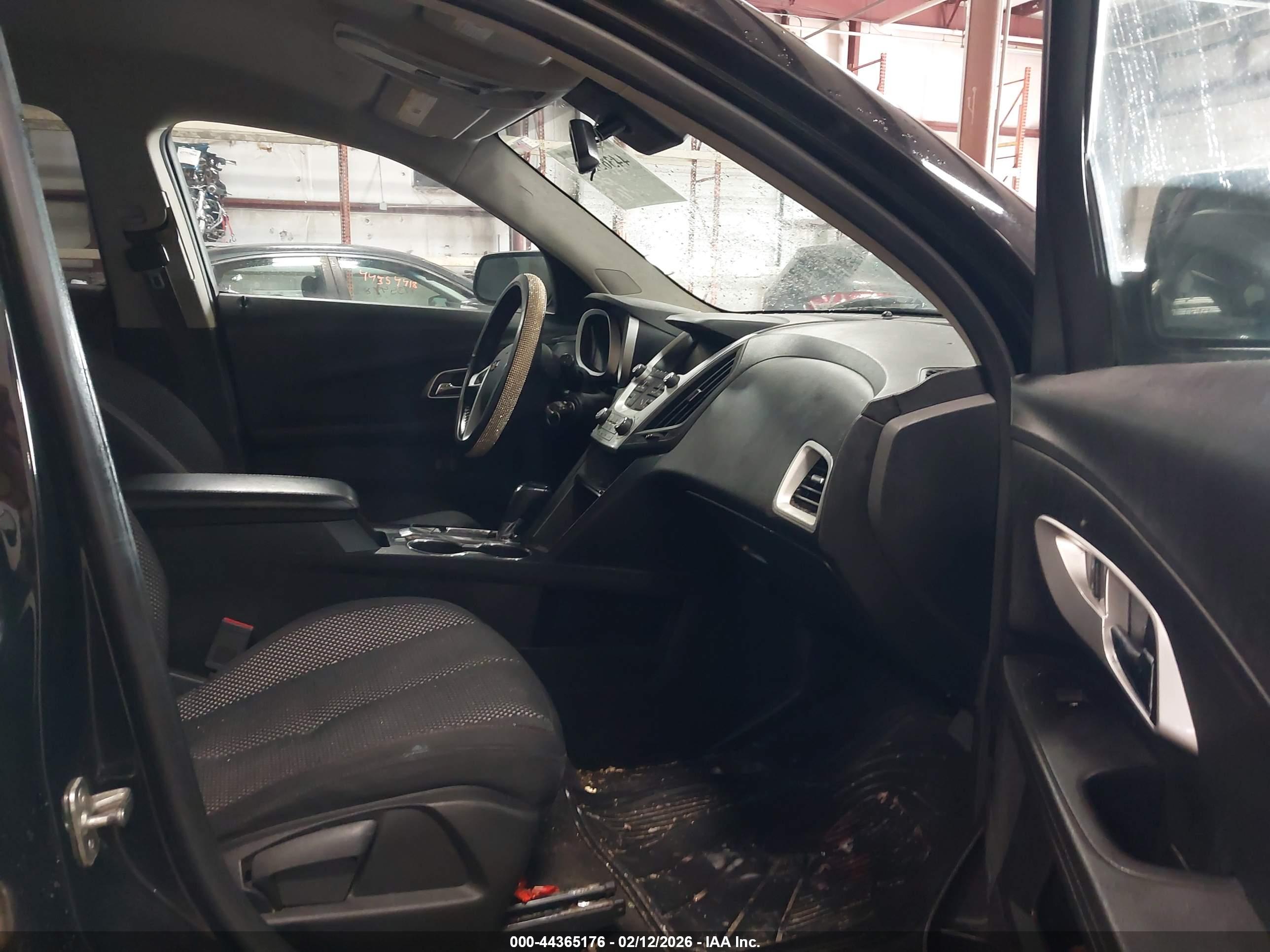 CHEVROLET EQUINOX image 5