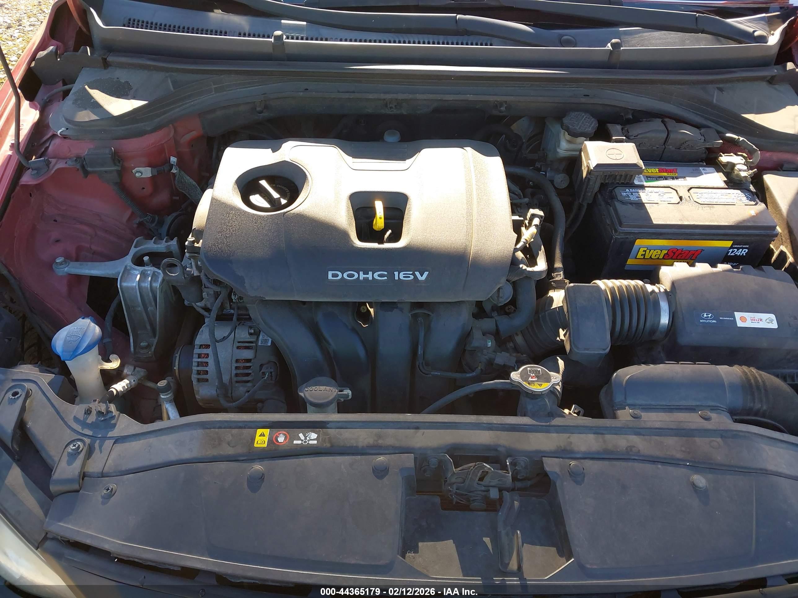 HYUNDAI ELANTRA image 10