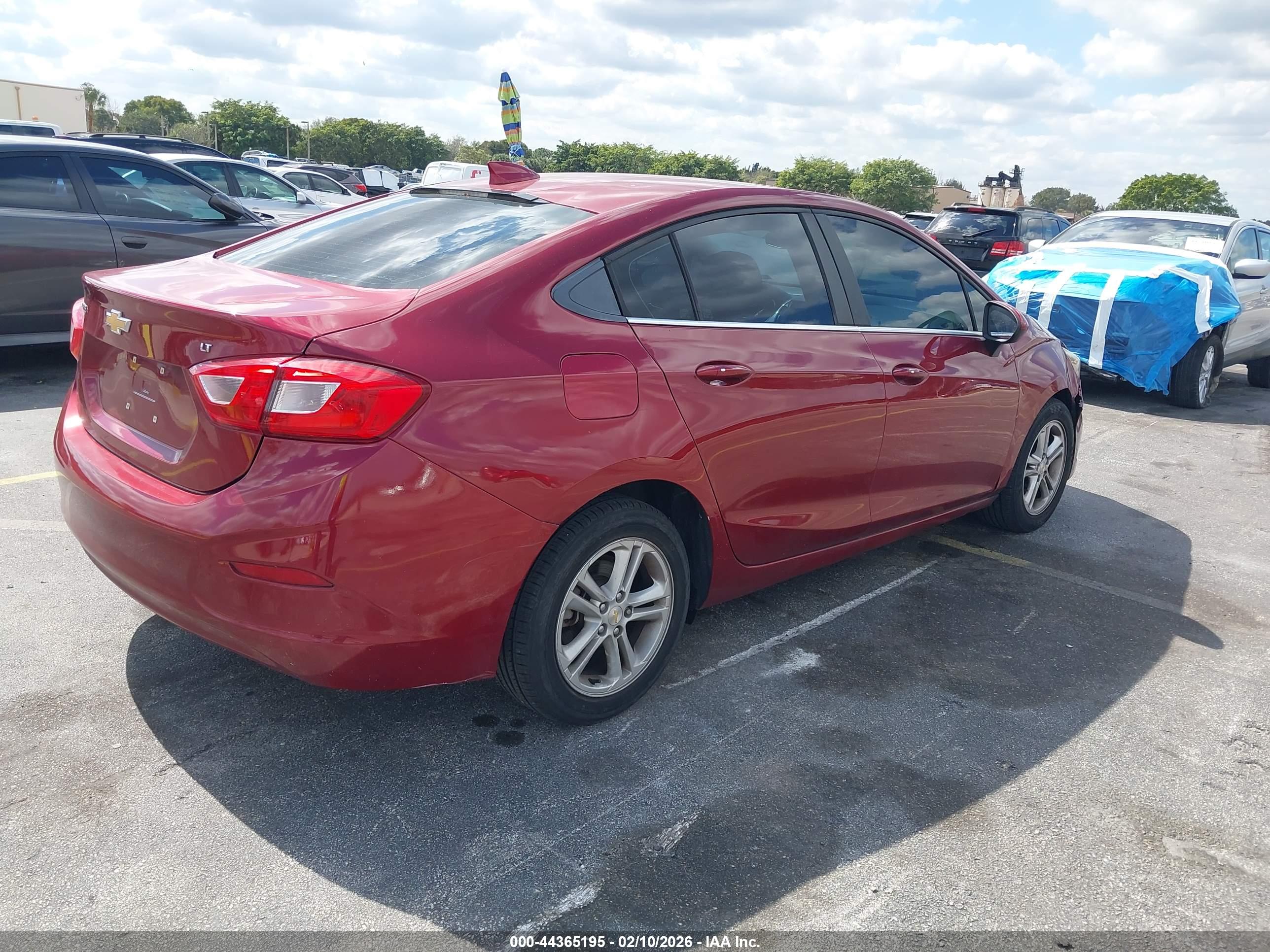 CHEVROLET CRUZE image 4