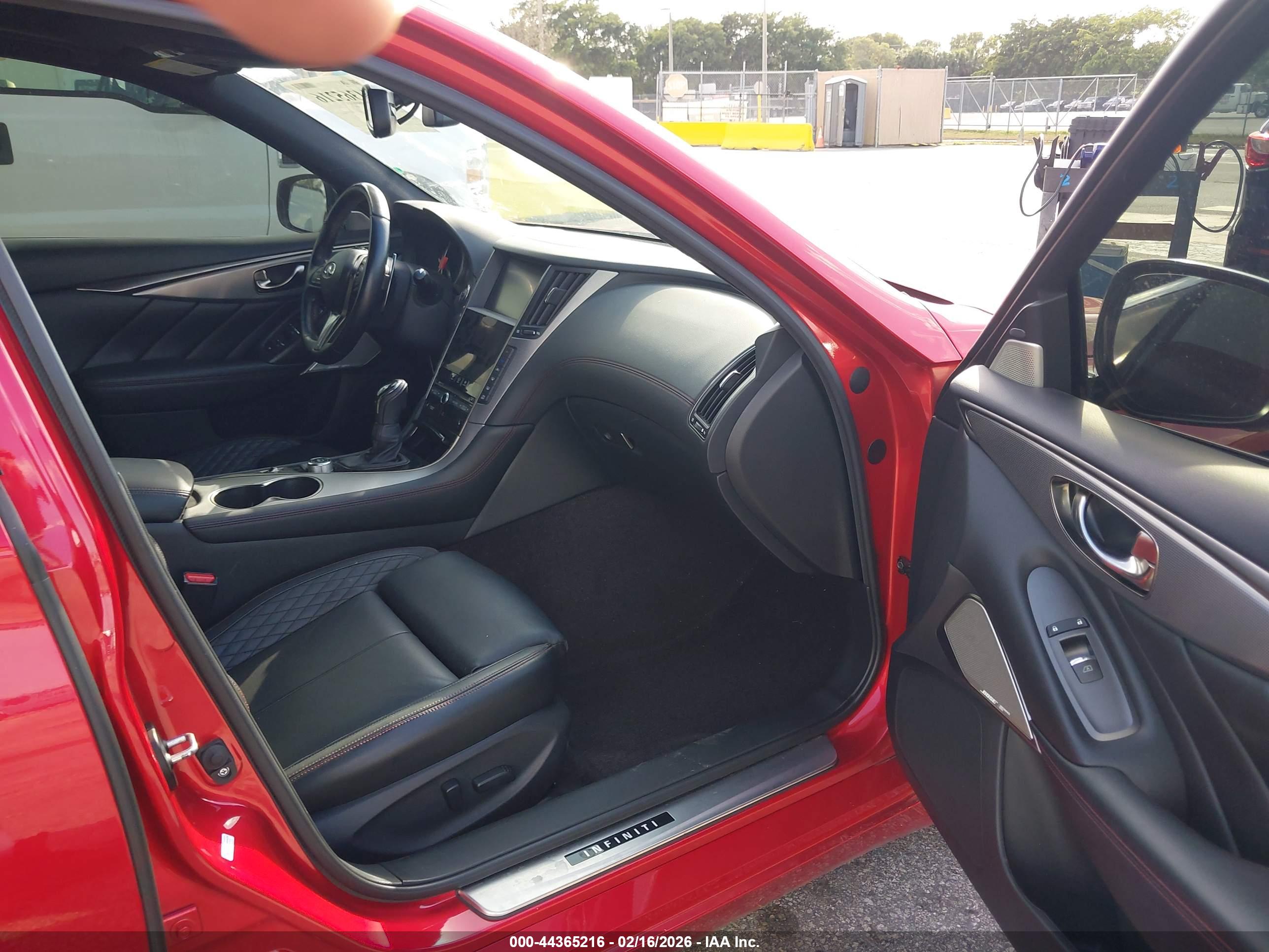 INFINITI Q50 image 5