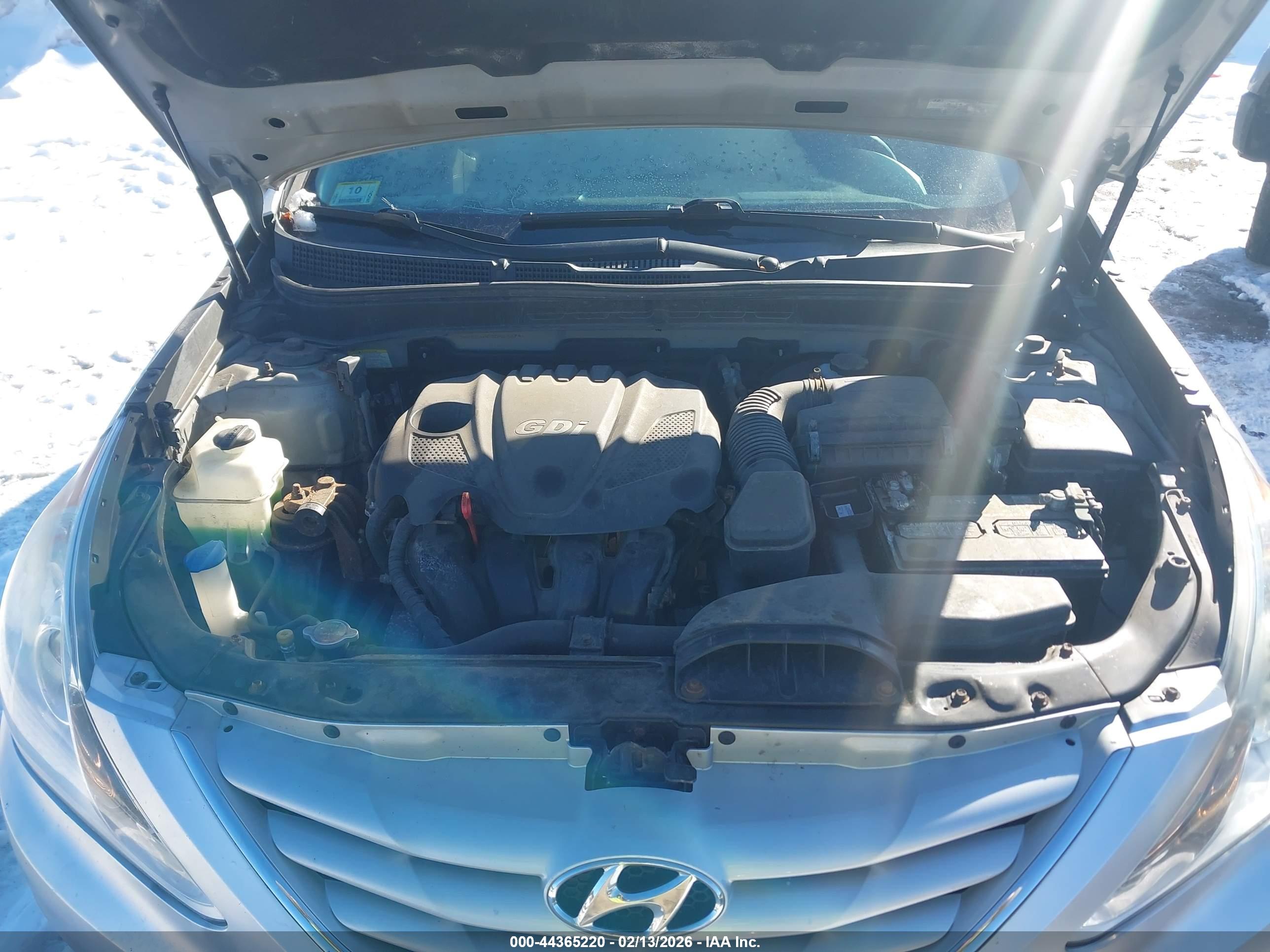 HYUNDAI SONATA image 10