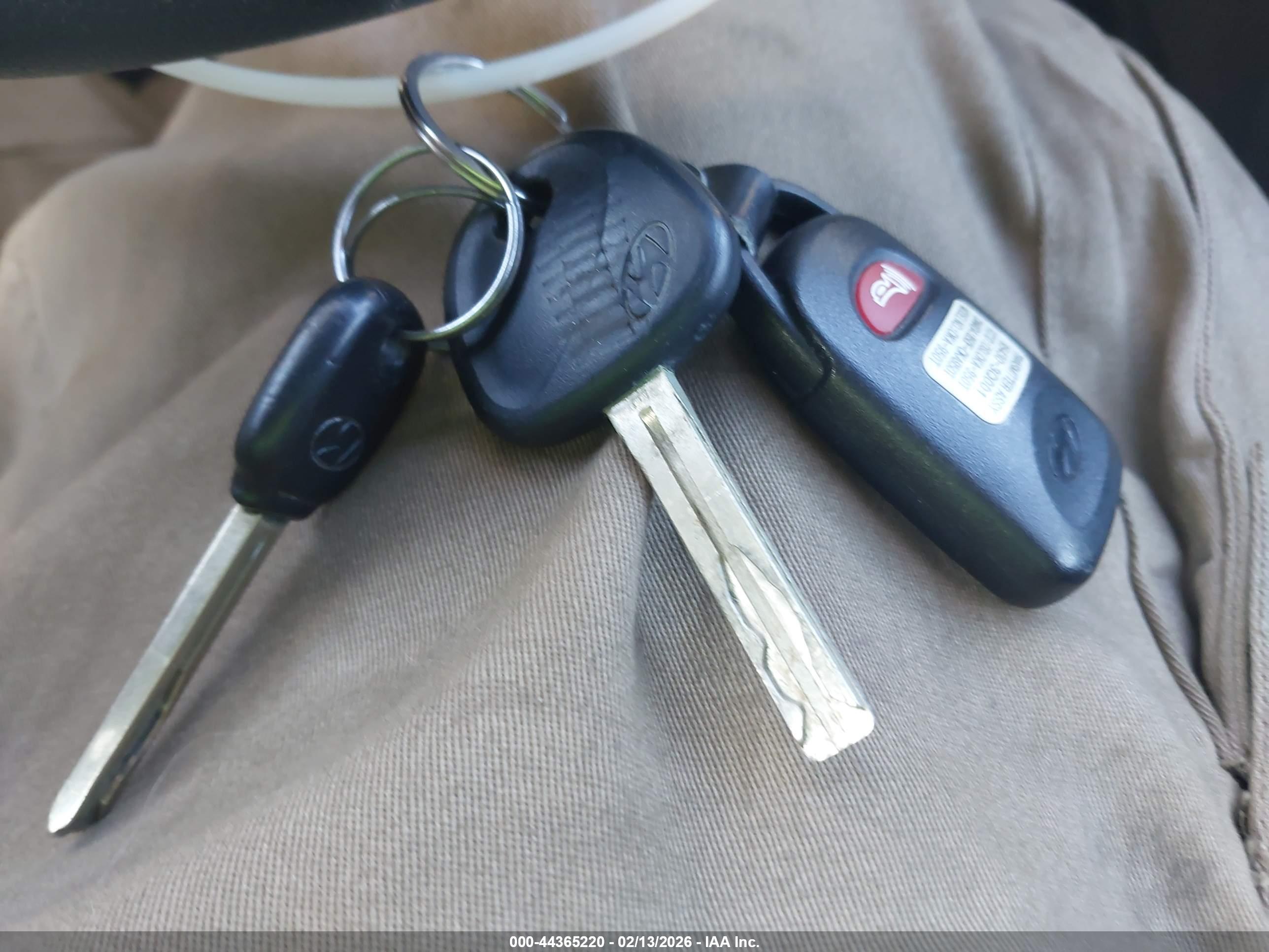 HYUNDAI SONATA image 11