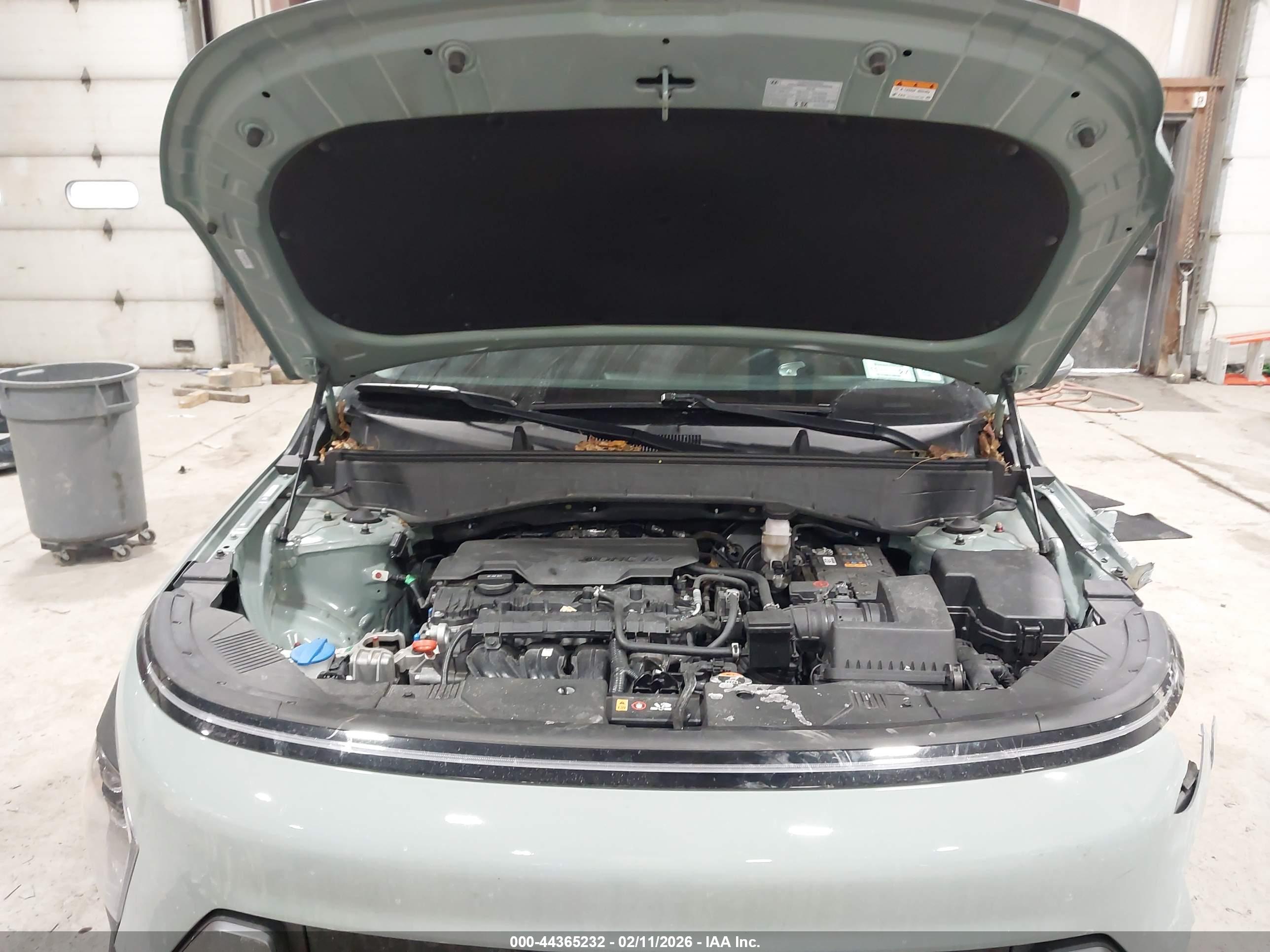 HYUNDAI KONA image 10