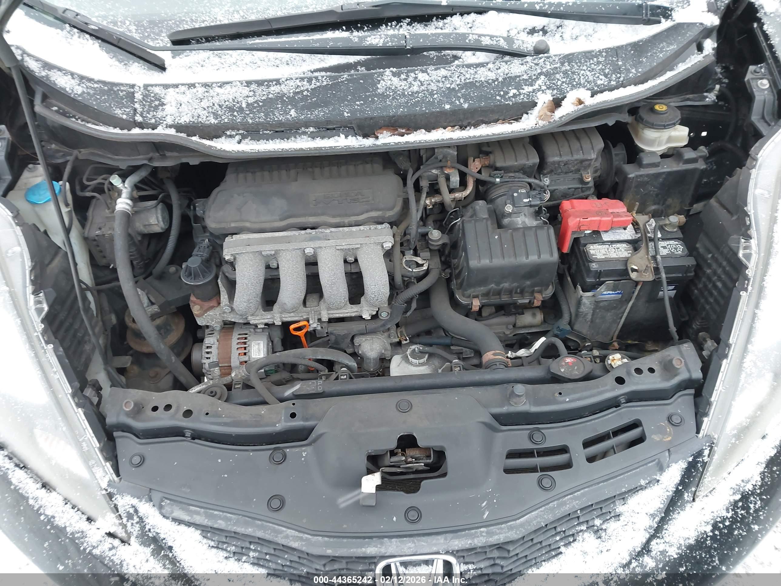 HONDA FIT image 10