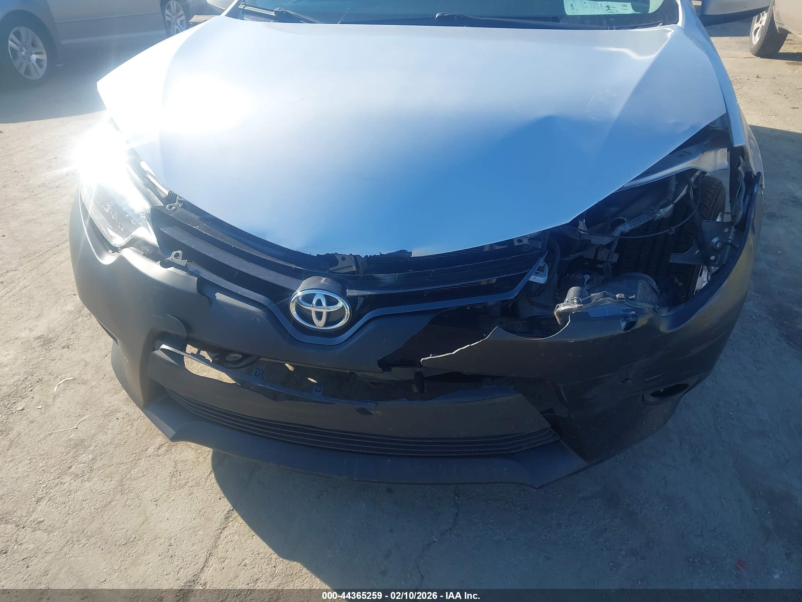 TOYOTA COROLLA image 6