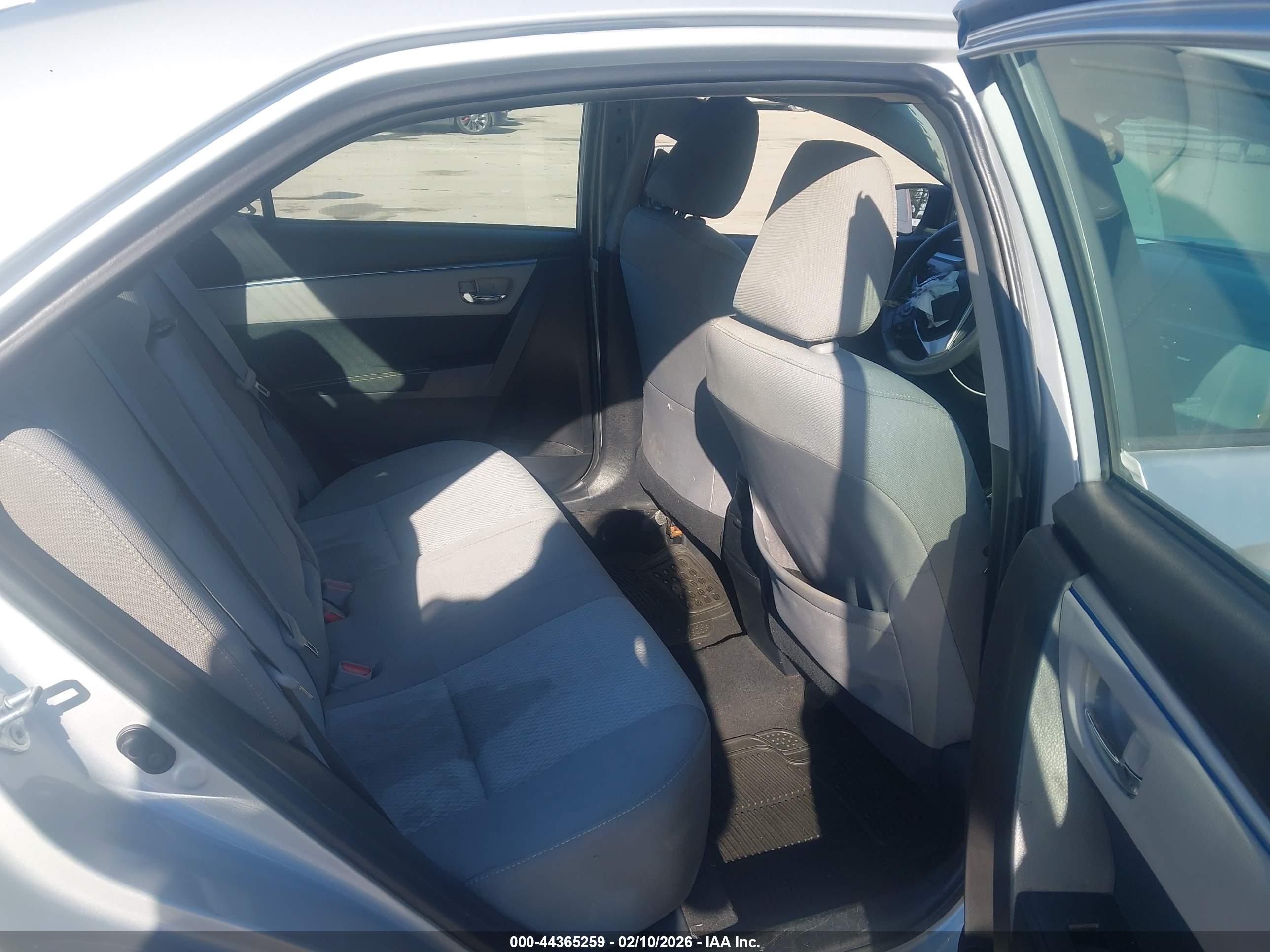 TOYOTA COROLLA image 8