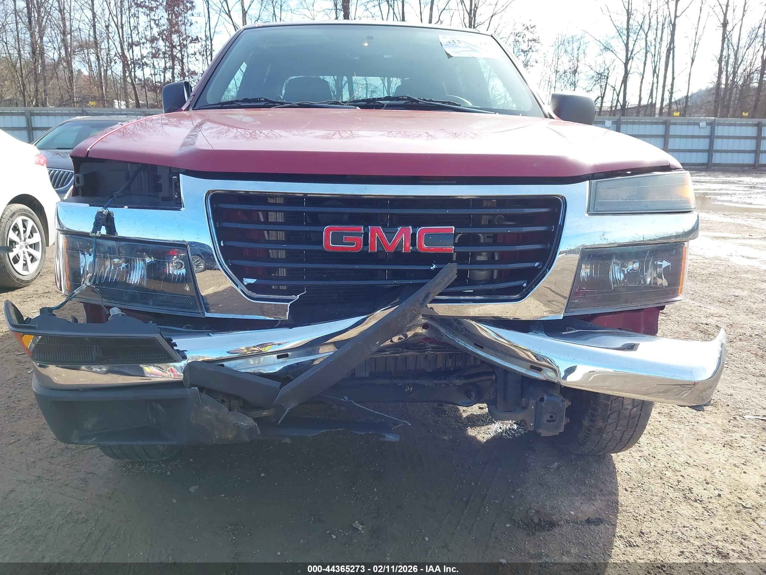GMC CANYON image 6